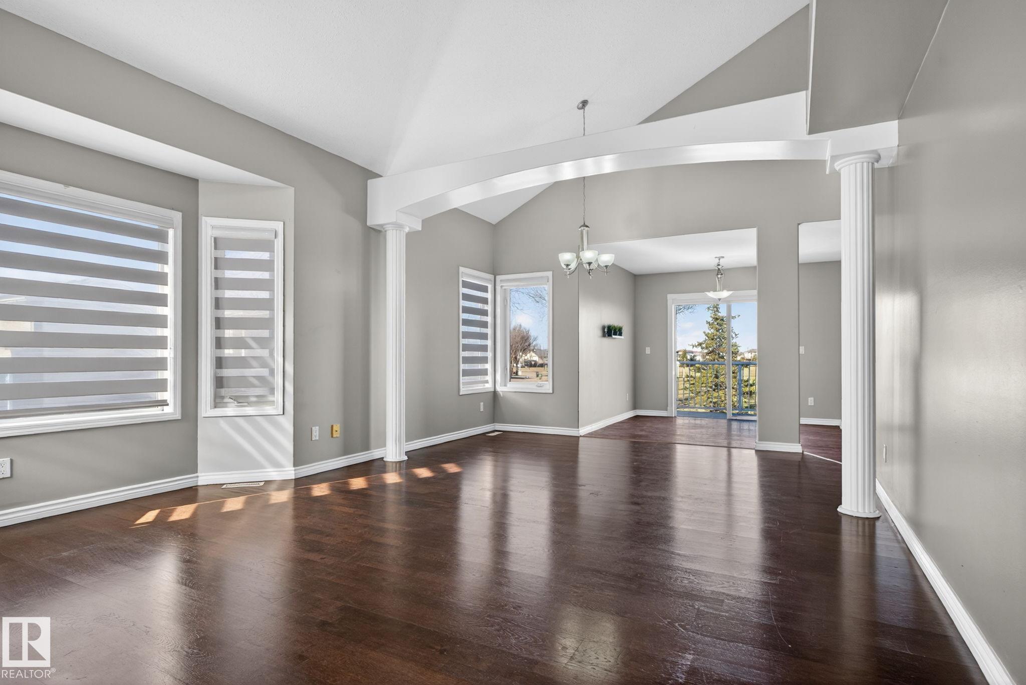 https://zimg.paragon.ice.com/ParagonImages/Property/PM/RAE/225398294/6/0/0/1e27313c6b581de95b6a6280e890f592/1/f36d99b2f10a77b2c1966e5f8195df48/225398294-697ed17d-39e4-4ab7-aa30-beae907d5220.JPG