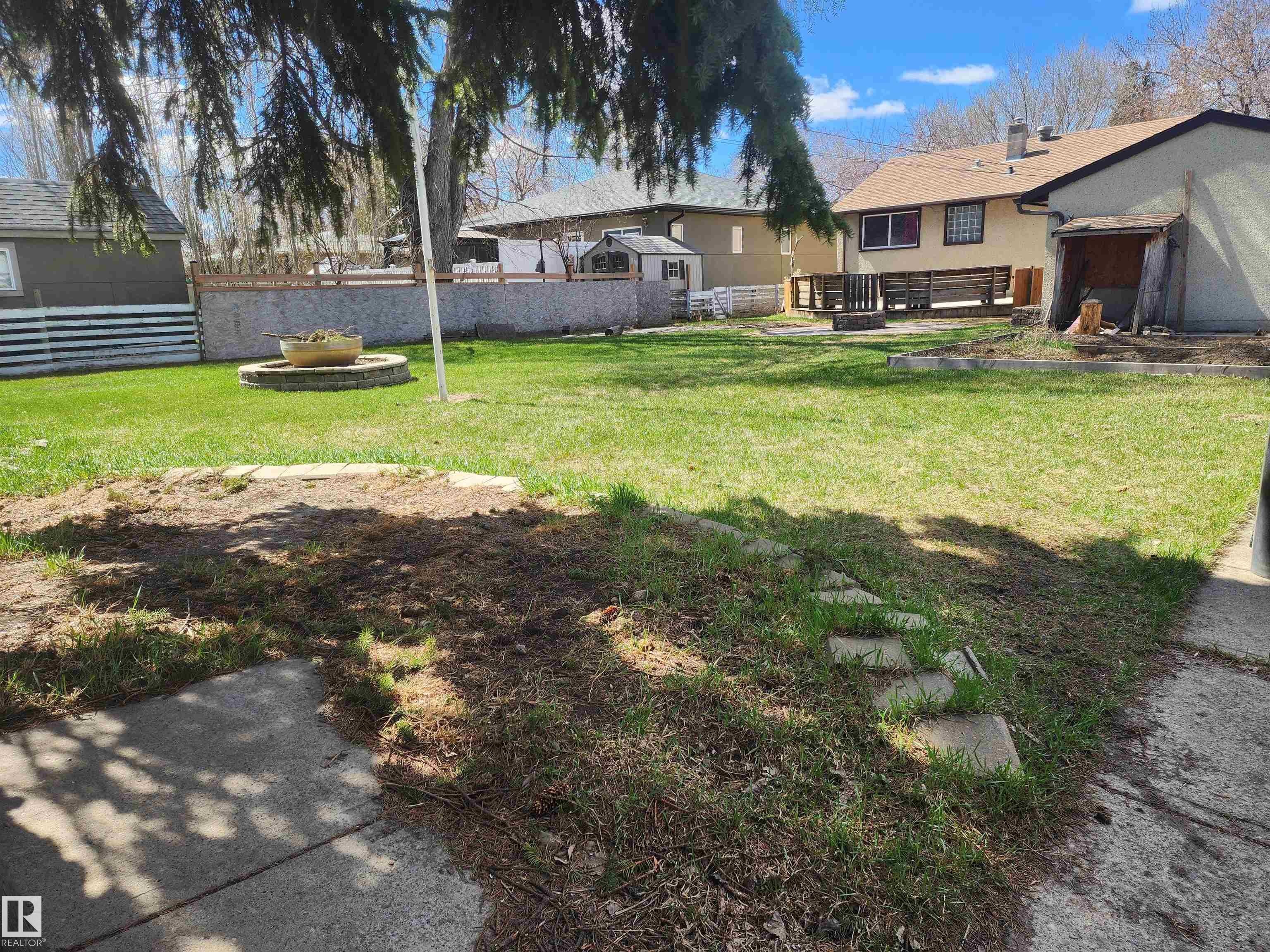 Picture for 12415 129 ST NW