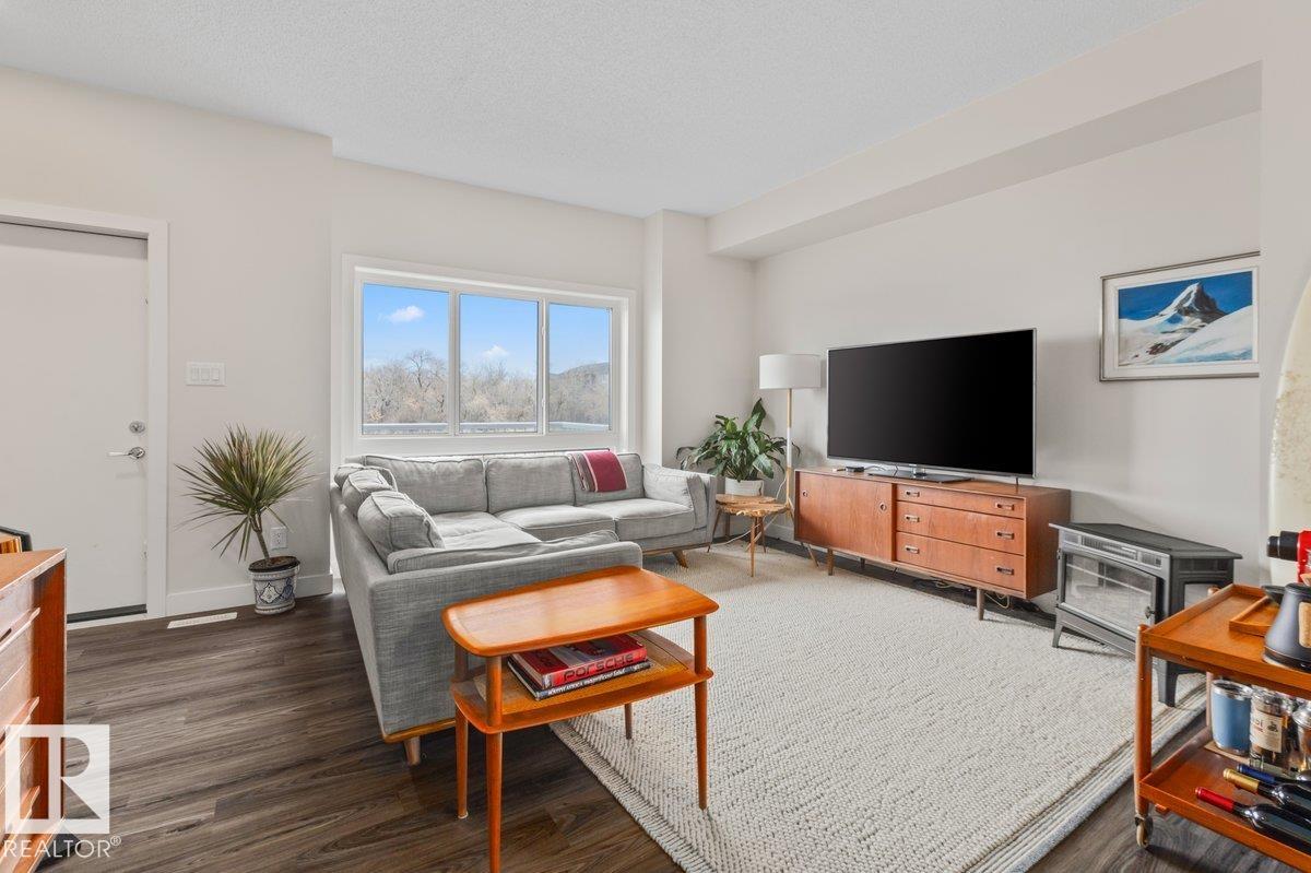 Photo 15 at 21 - 979 Crystallina Nera Way NW, Crystallina Nera West, Edmonton