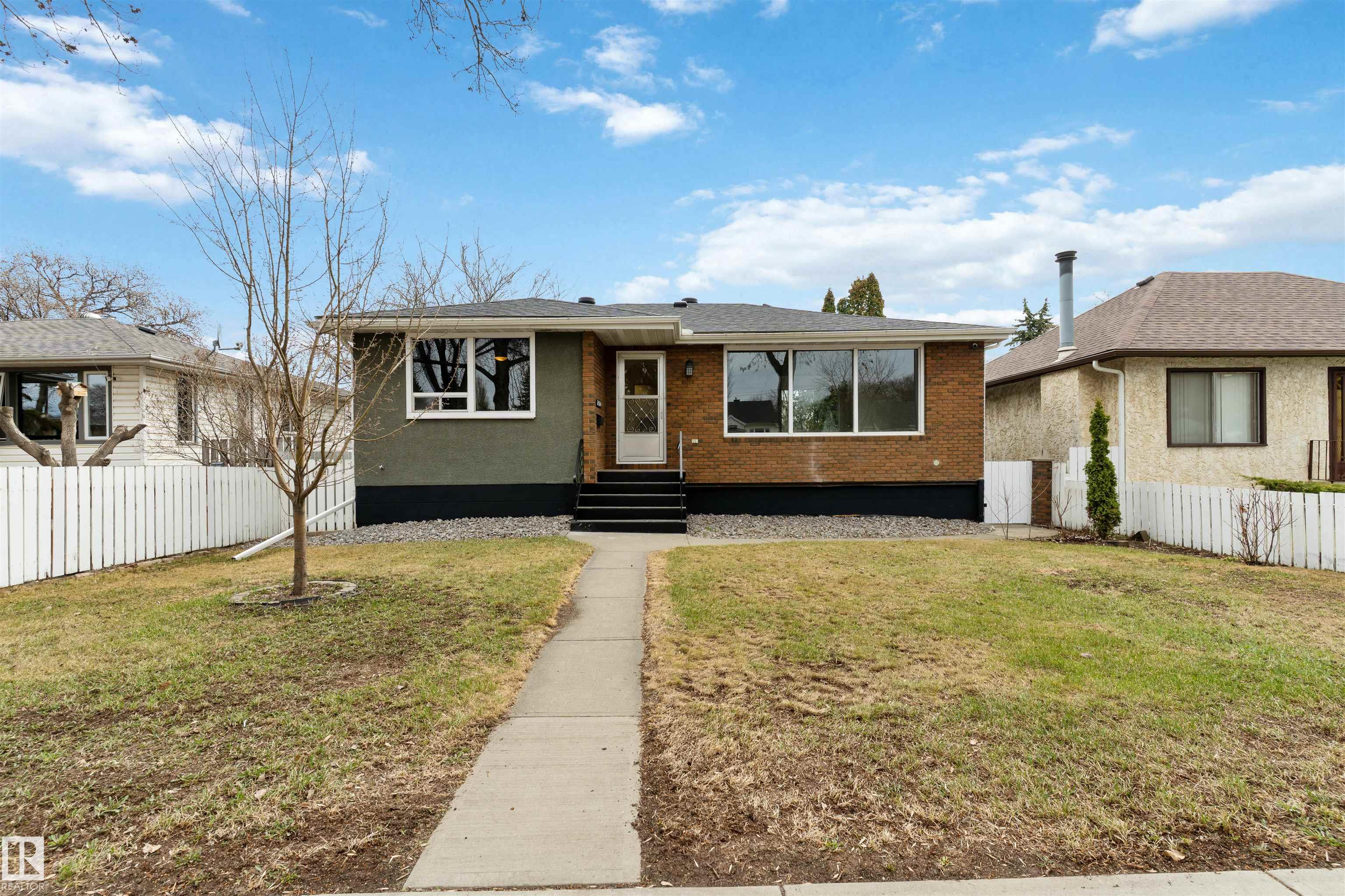 Photo 2 at 12411 90 Street NW, Delton, Edmonton