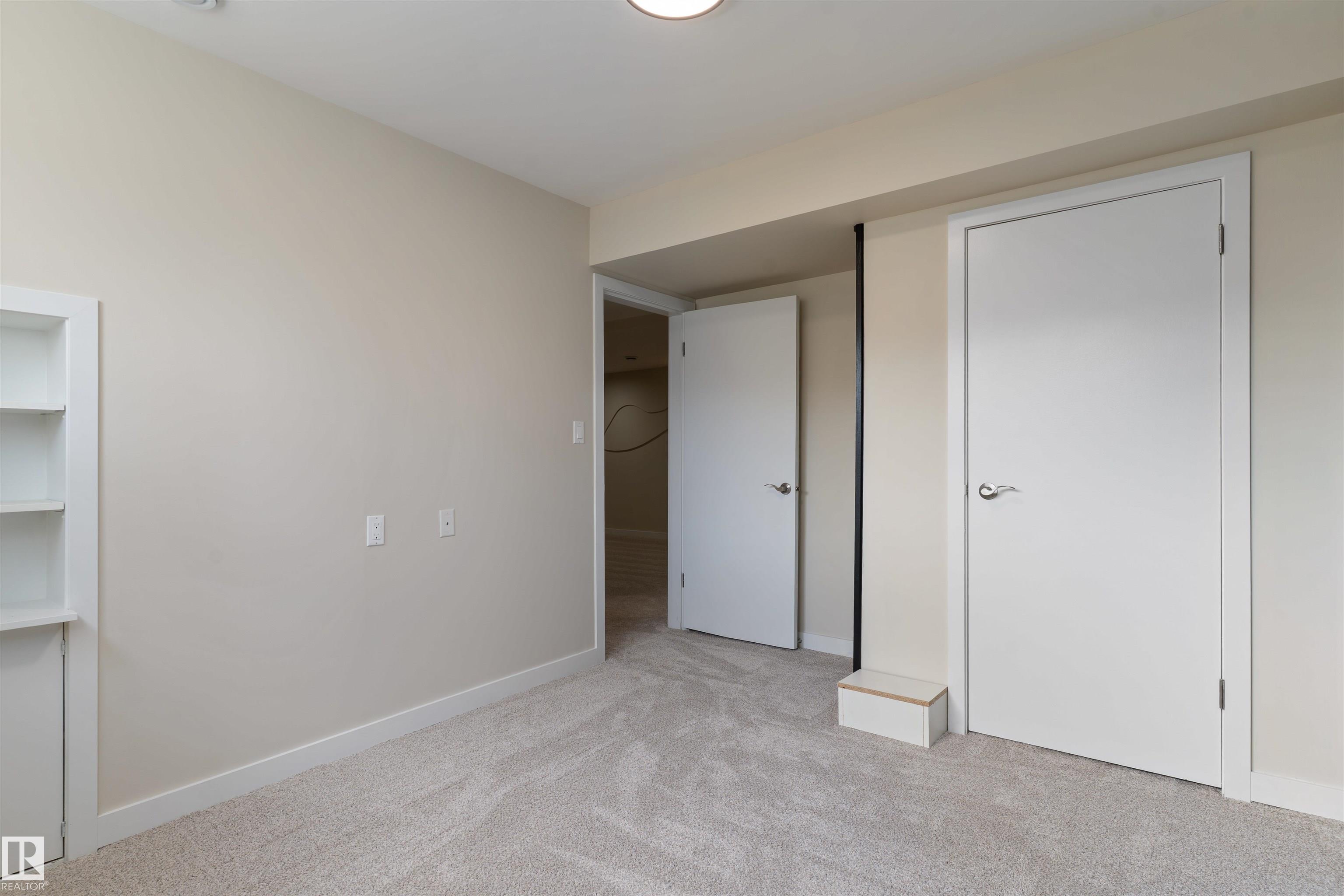 Photo 21 at 12411 90 Street NW, Delton, Edmonton