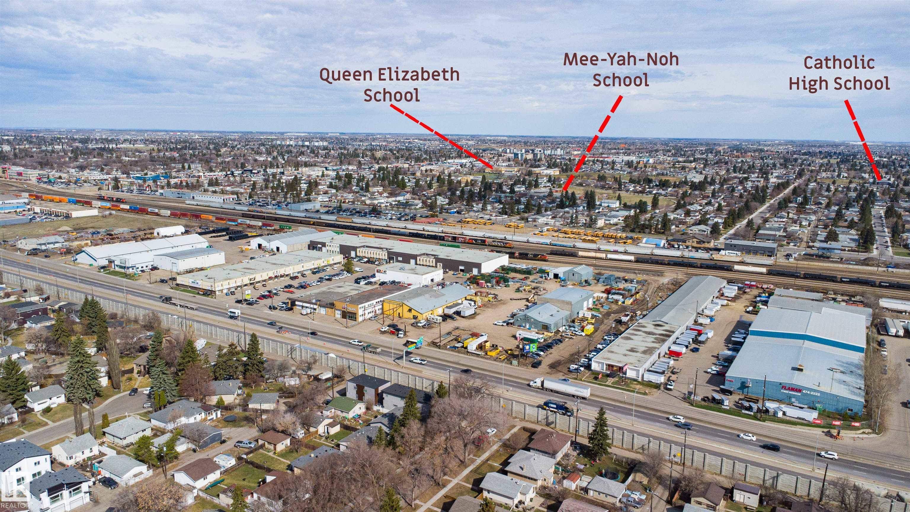 Photo 36 at 12411 90 Street NW, Delton, Edmonton