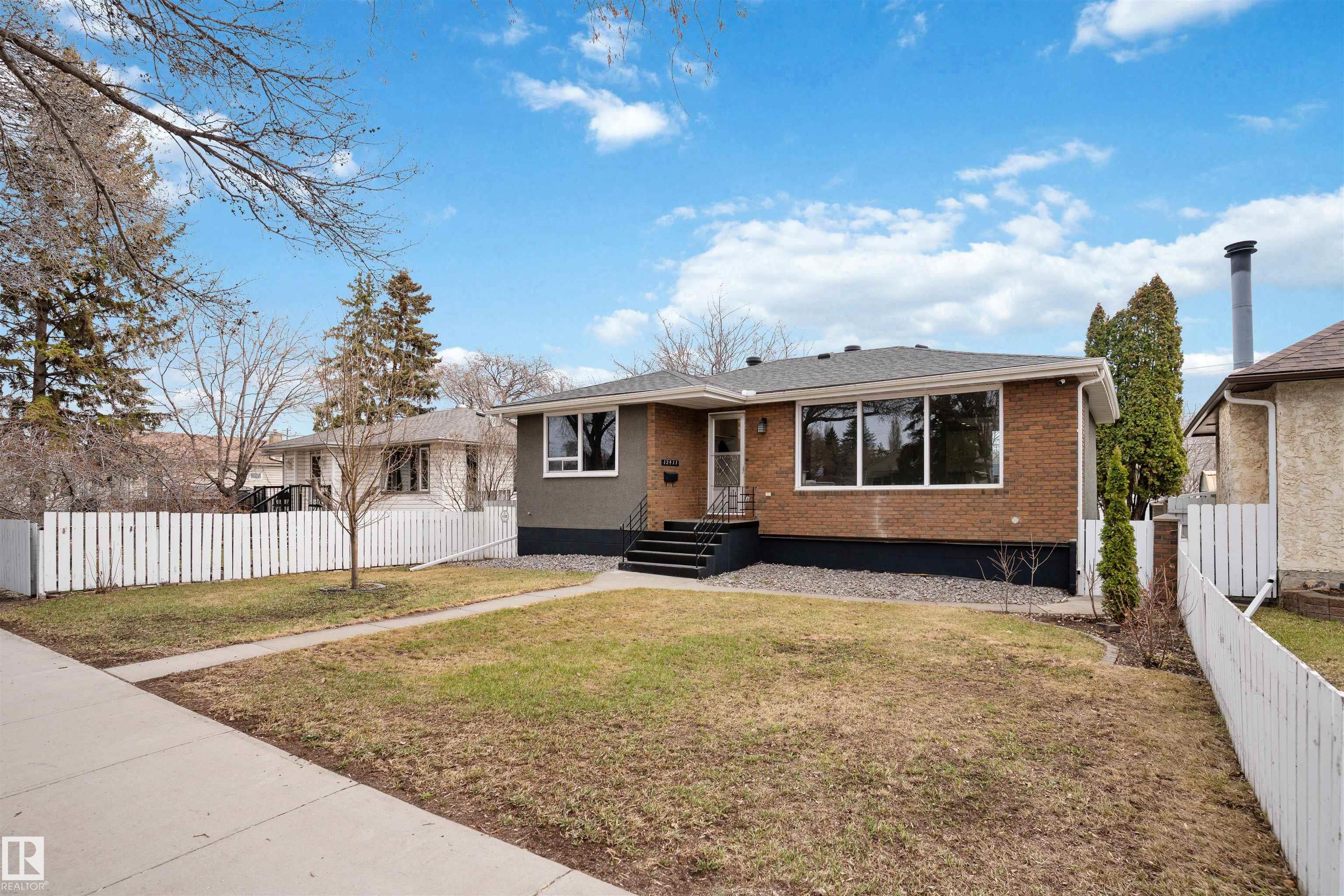Photo 42 at 12411 90 Street NW, Delton, Edmonton