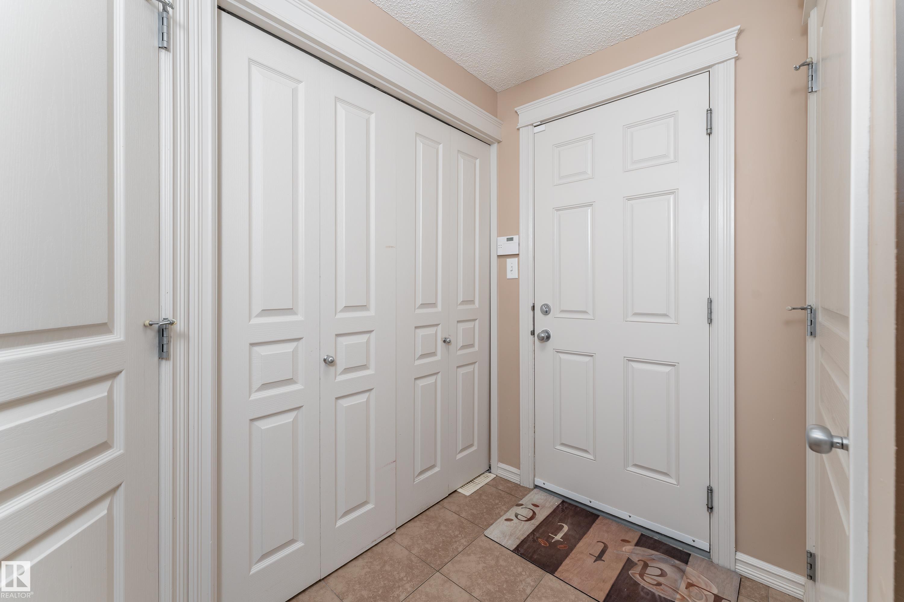 Photo 13 at 8706 175 Avenue NW, Klarvatten, Edmonton