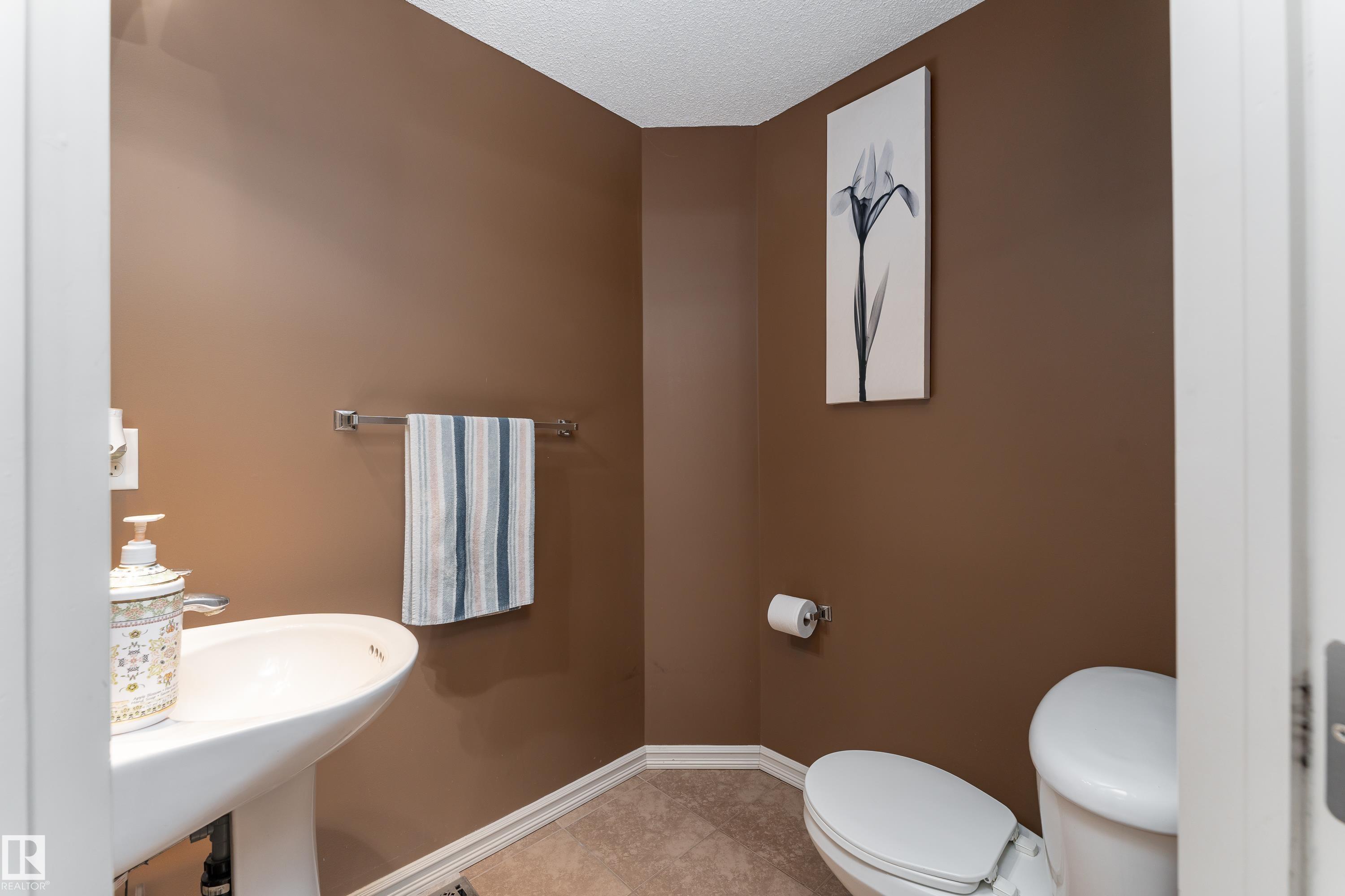 Photo 23 at 8706 175 Avenue NW, Klarvatten, Edmonton