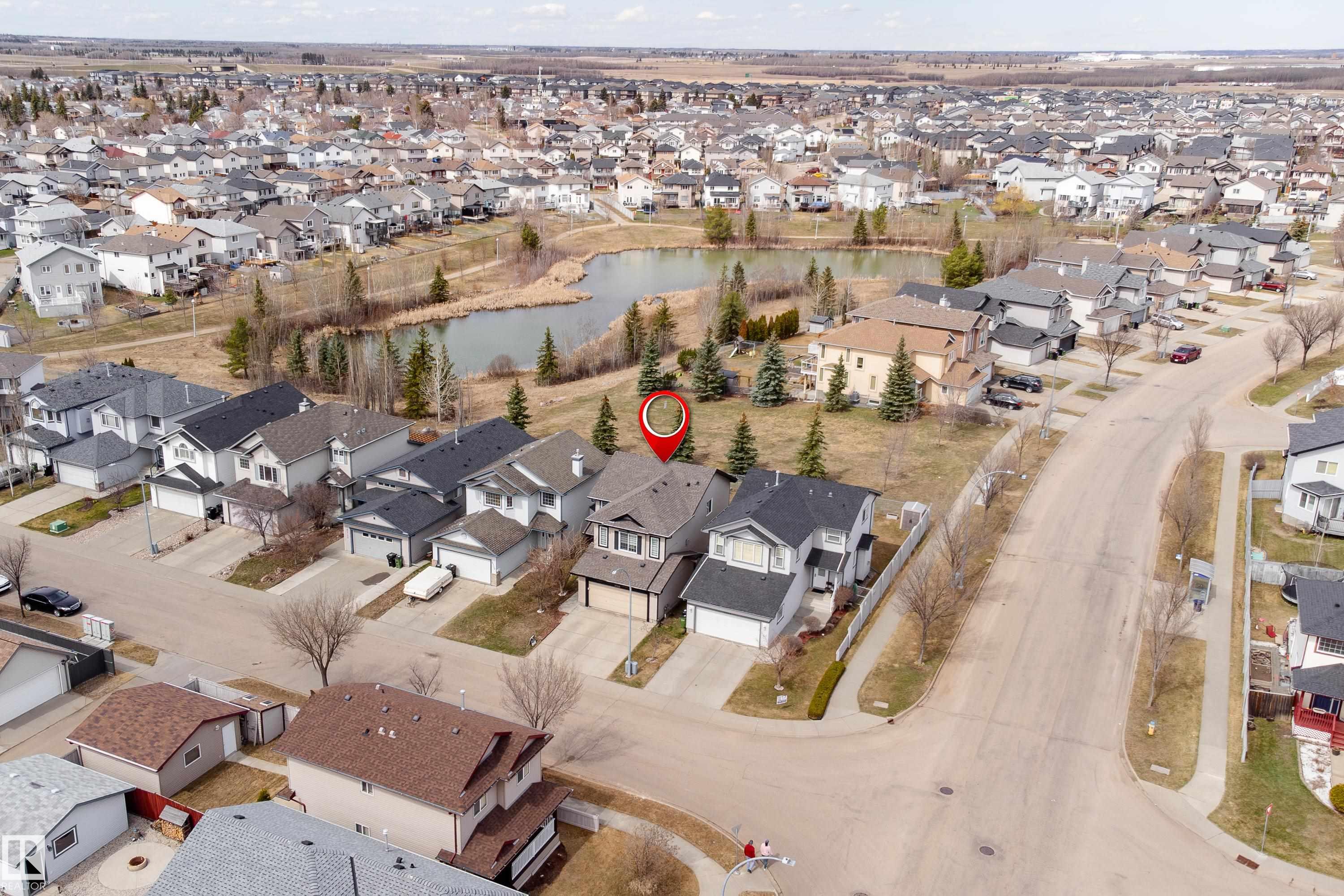 Photo 6 at 8706 175 Avenue NW, Klarvatten, Edmonton