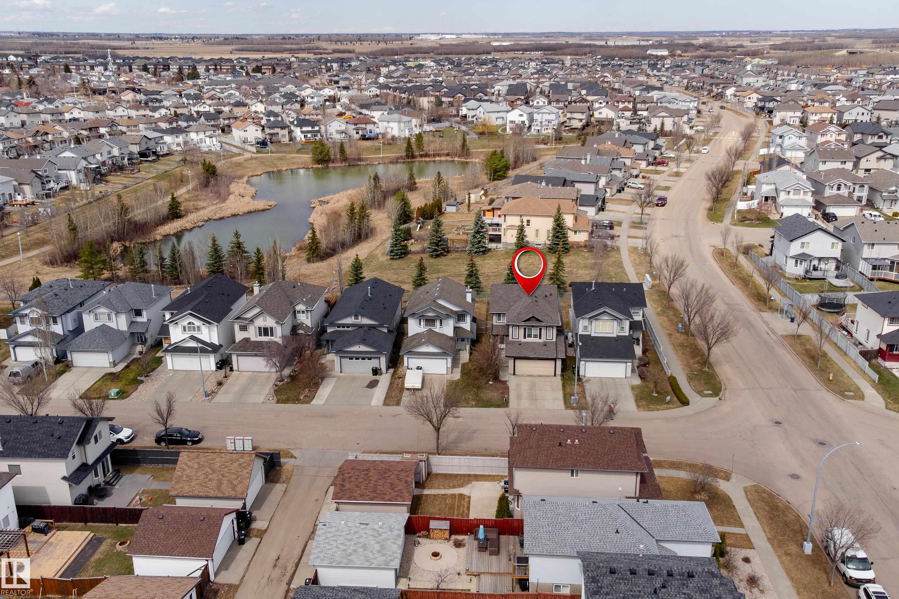 Photo 7 at 8706 175 Avenue NW, Klarvatten, Edmonton
