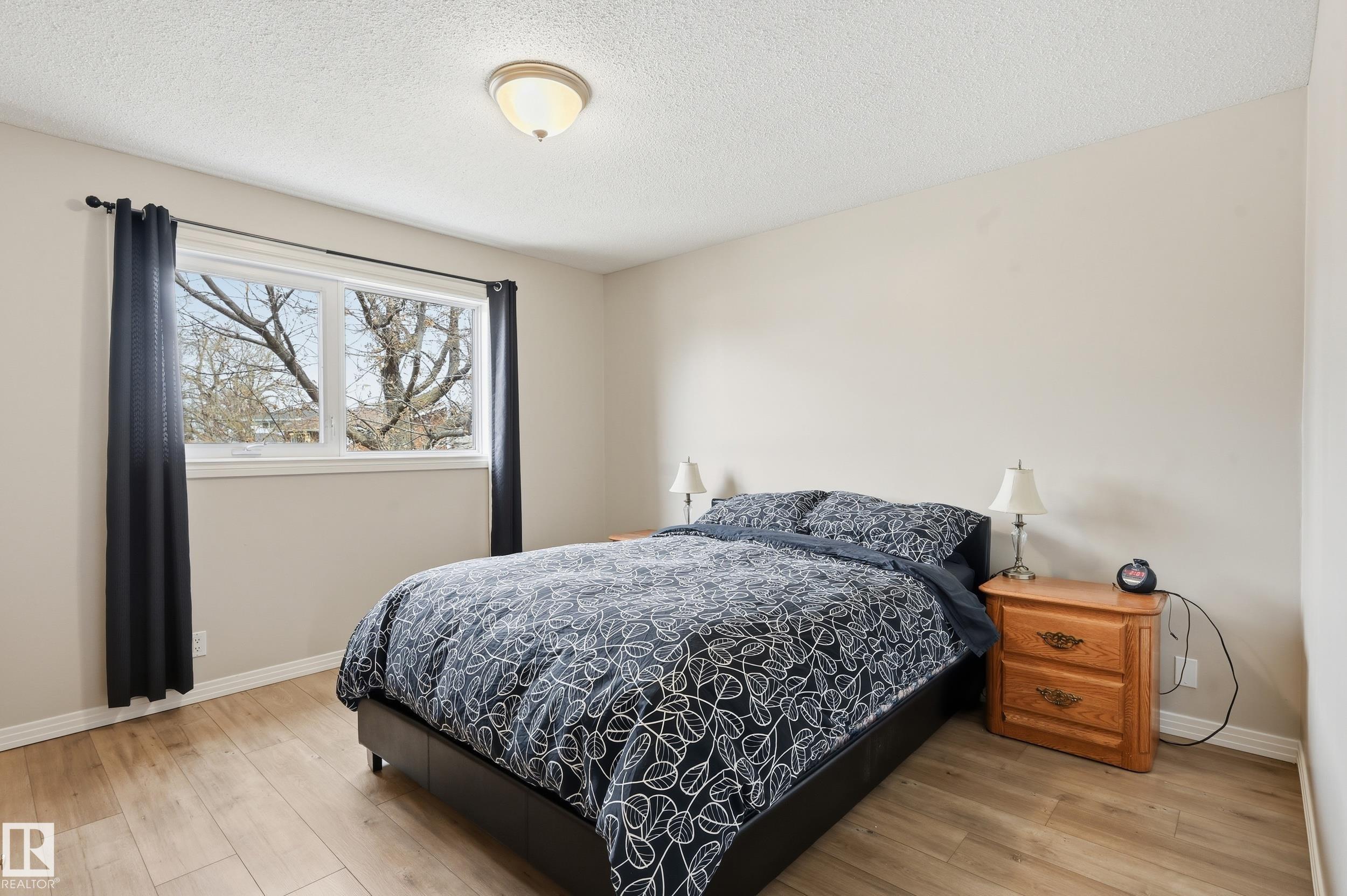 https://zimg.paragon.ice.com/ParagonImages/Property/PM/RAE/225398308/16/0/0/a33760ad67ea1d5816280bf52e01f58b/1/f0b8484077368edbc89969676f260d6b/225398308-6cc3c270-3be3-4b38-8aad-92e96d6103fe.JPG