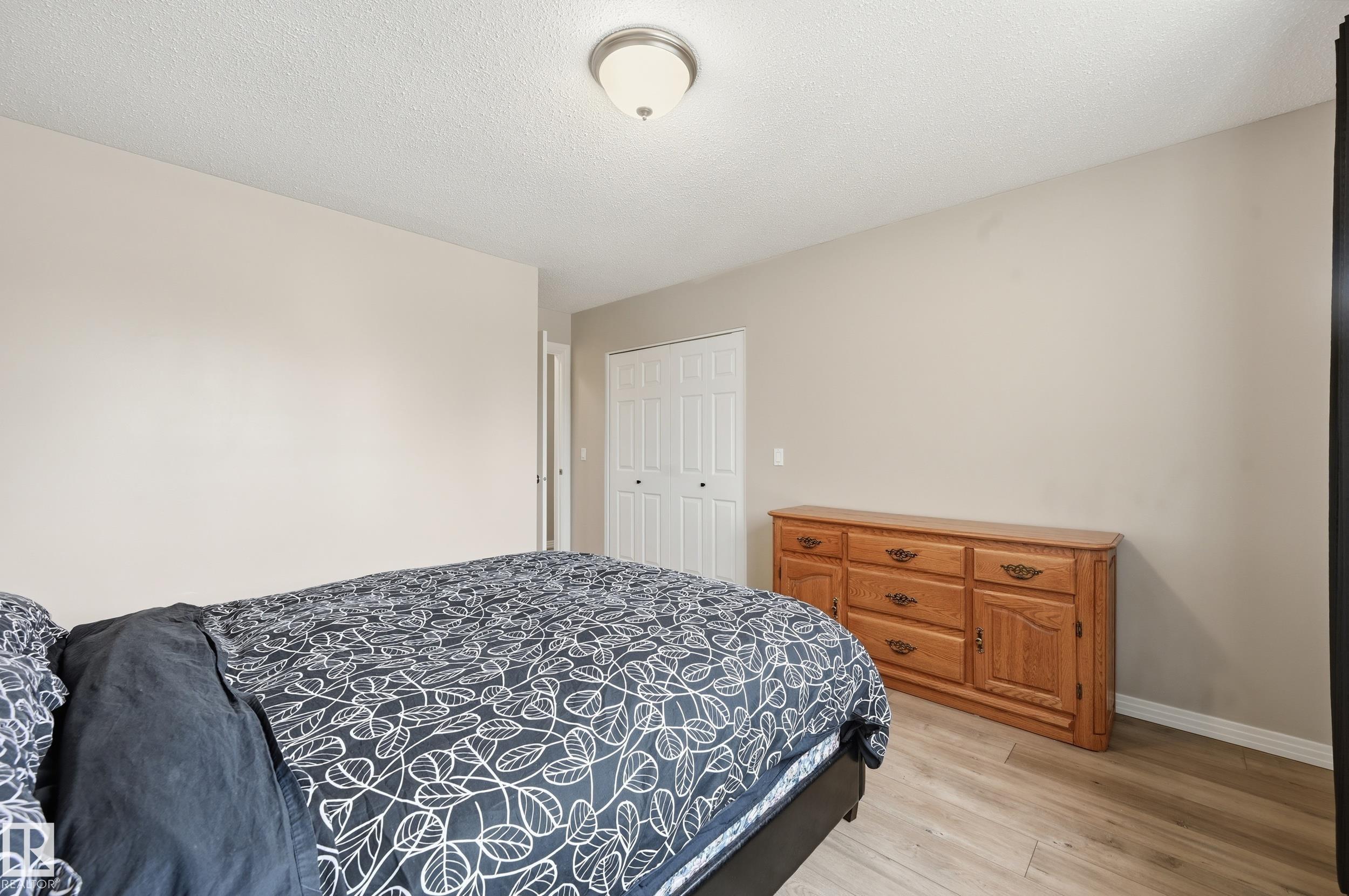 https://zimg.paragon.ice.com/ParagonImages/Property/PM/RAE/225398308/18/0/0/cd2844f40bd8b01cfe209445cb8581e7/1/f0b8484077368edbc89969676f260d6b/225398308-bb5a919a-264f-4335-8c5b-e63898bd5aa7.JPG