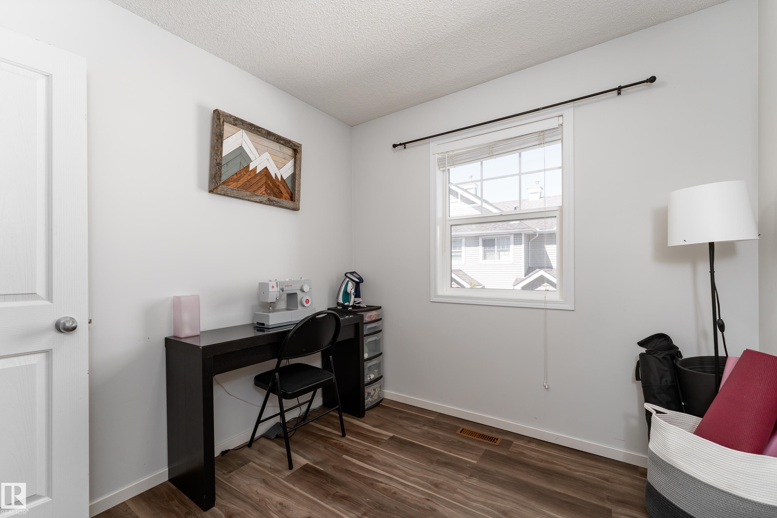 https://zimg.paragon.ice.com/ParagonImages/Property/PM/RAE/225398313/29/0/0/3f3464a226b5089b5d1c23118a123709/1/f3883be4207a453c4d3e870e04db63b8/225398313-add5a1d3-485b-4e48-8a48-c84b865a62f4.JPG