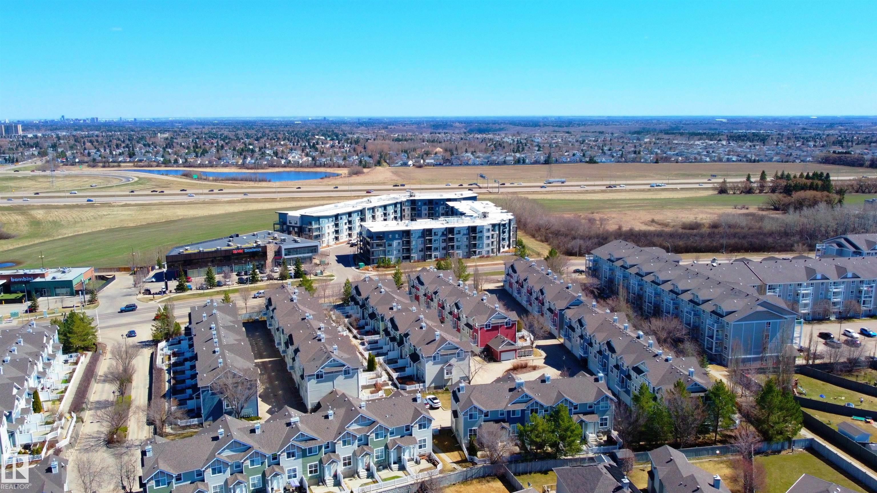 https://zimg.paragon.ice.com/ParagonImages/Property/PM/RAE/225398313/40/0/0/12b67e55b93509fb0237eec662a27591/1/f3883be4207a453c4d3e870e04db63b8/225398313-9236ee47-83a8-4b79-848d-0207b0468ecf.JPG