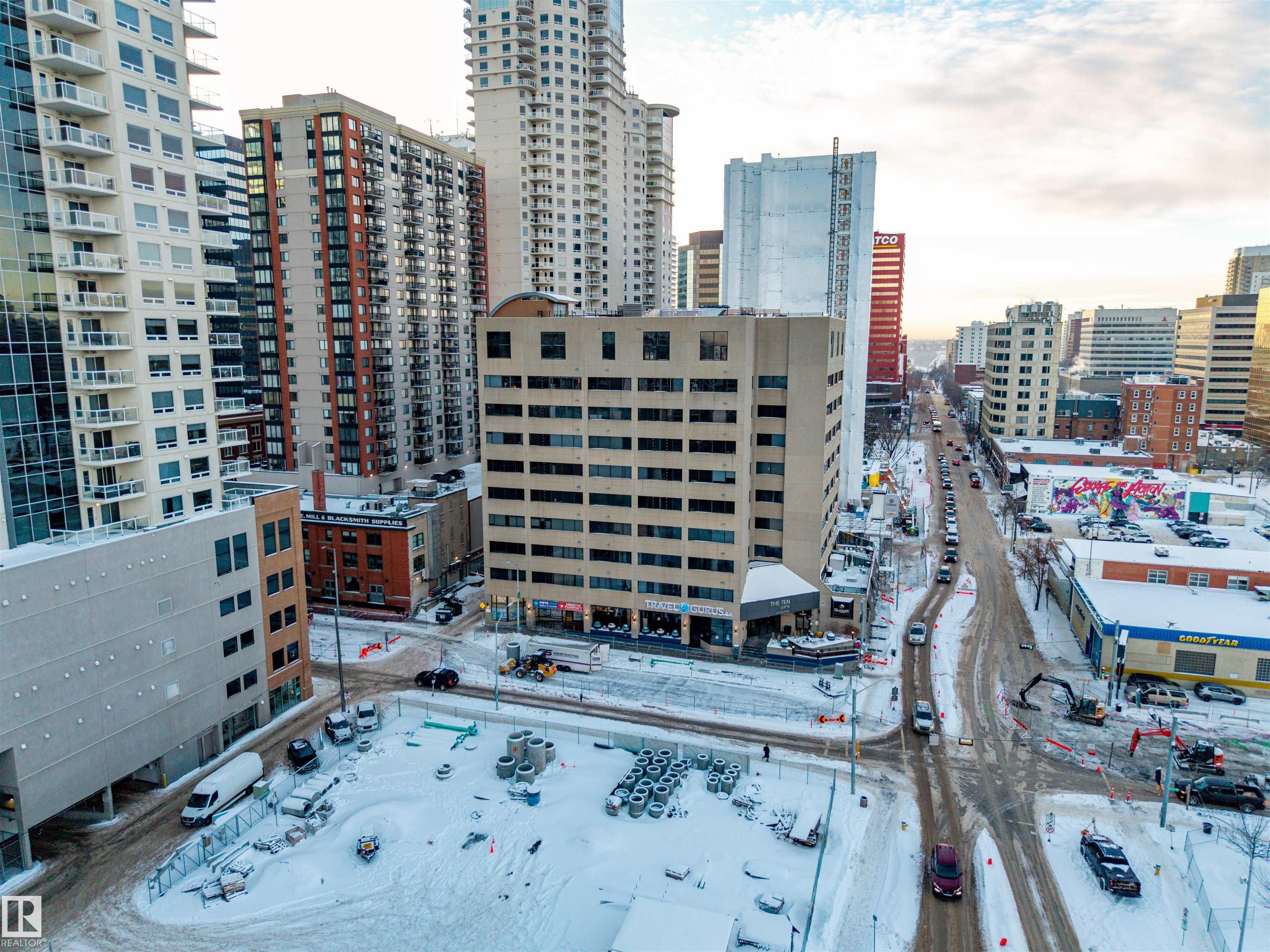 https://zimg.paragon.ice.com/ParagonImages/Property/PM/RAE/225398316/24/0/0/846c50701b940b8e9721b47bd82fe88c/1/fbcb8a4a20c7c5a125780a8d2302e896/225398316-363C65F3-6A1E-47C9-8E7C-3E0A809AFD37.JPG
