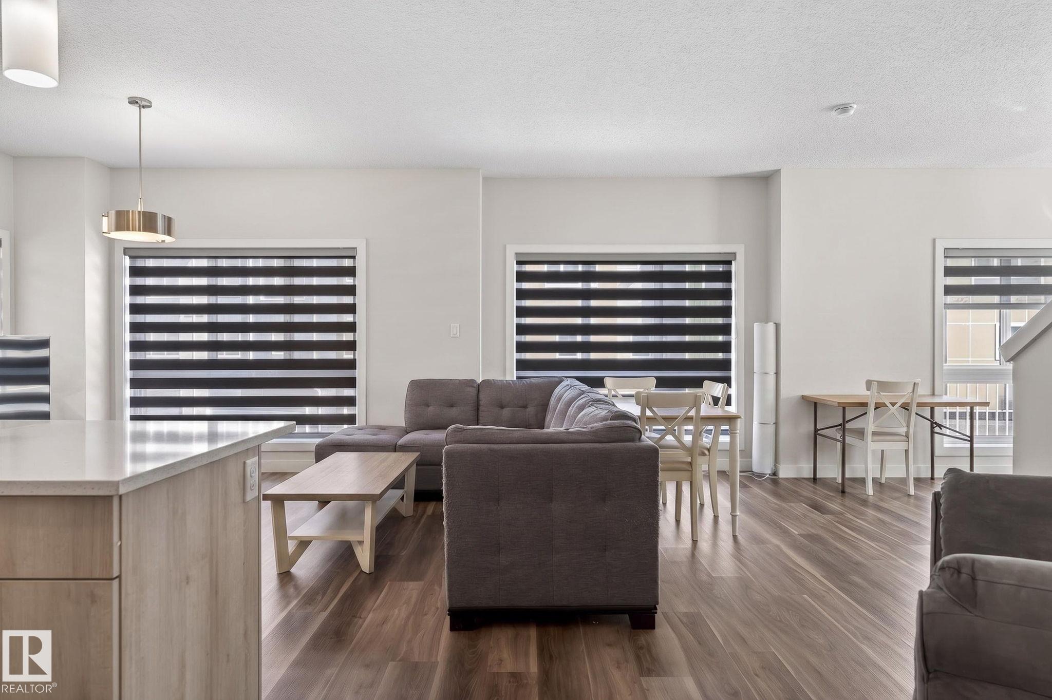 Photo 12 at 37 - 979 Crystallina Nera Way NW, Crystallina Nera West, Edmonton