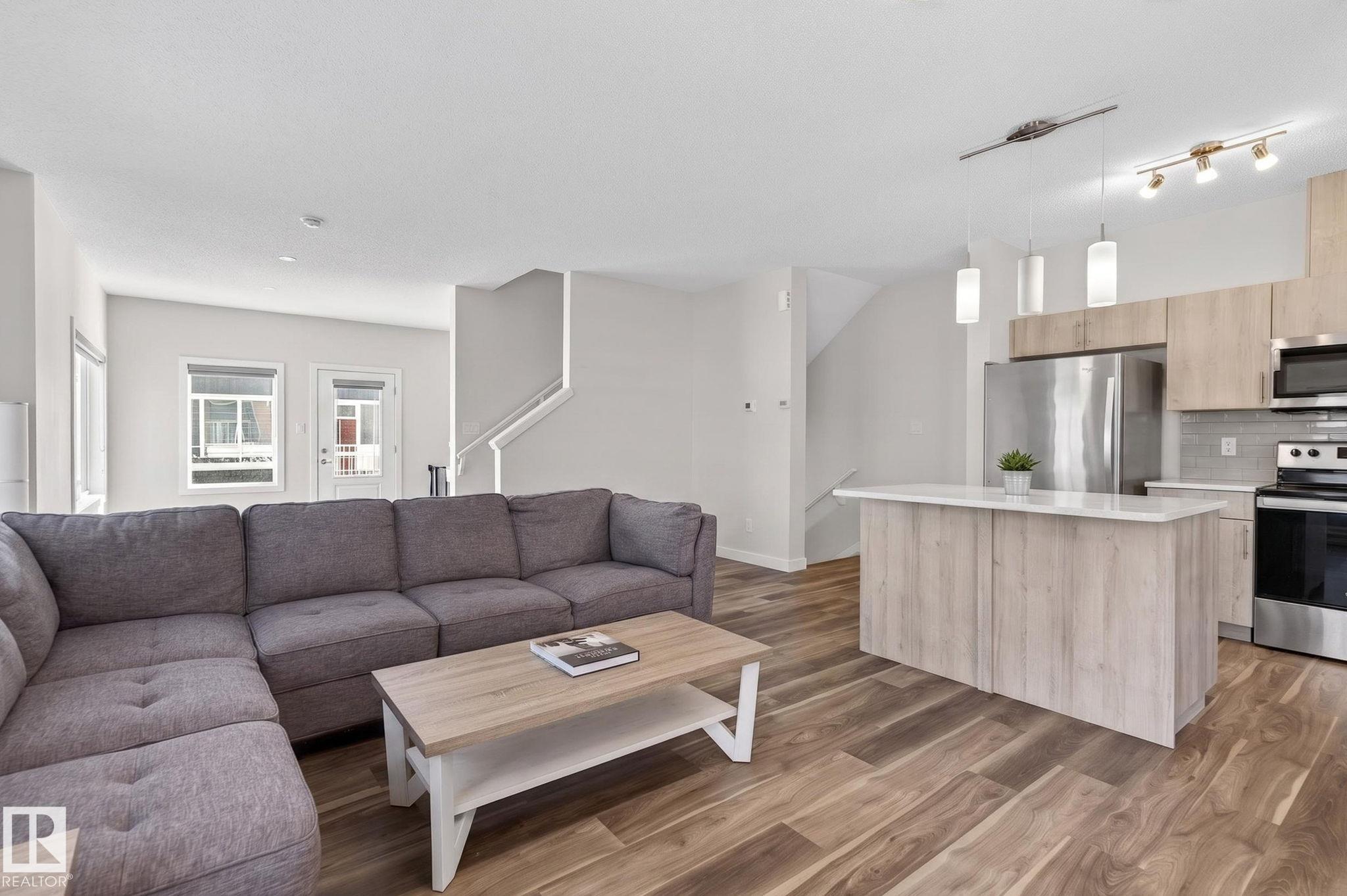 Photo 17 at 37 - 979 Crystallina Nera Way NW, Crystallina Nera West, Edmonton