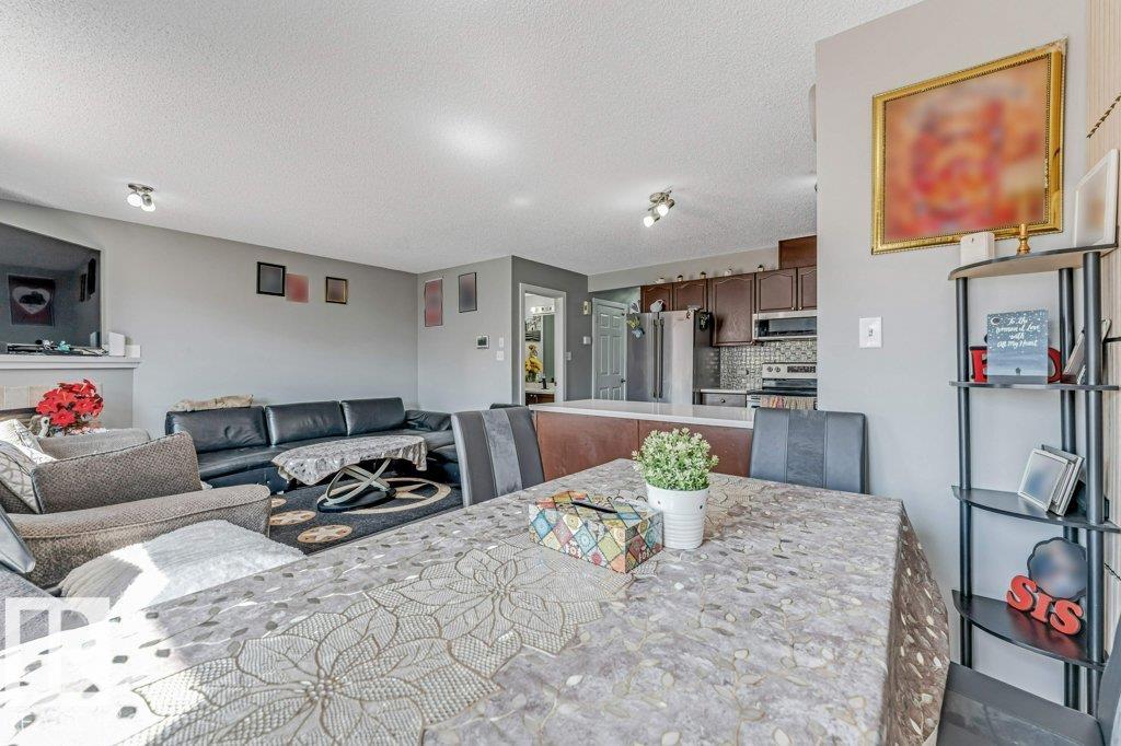 Photo 8 at 2317 27 Avenue NW, Silver Berry, Edmonton
