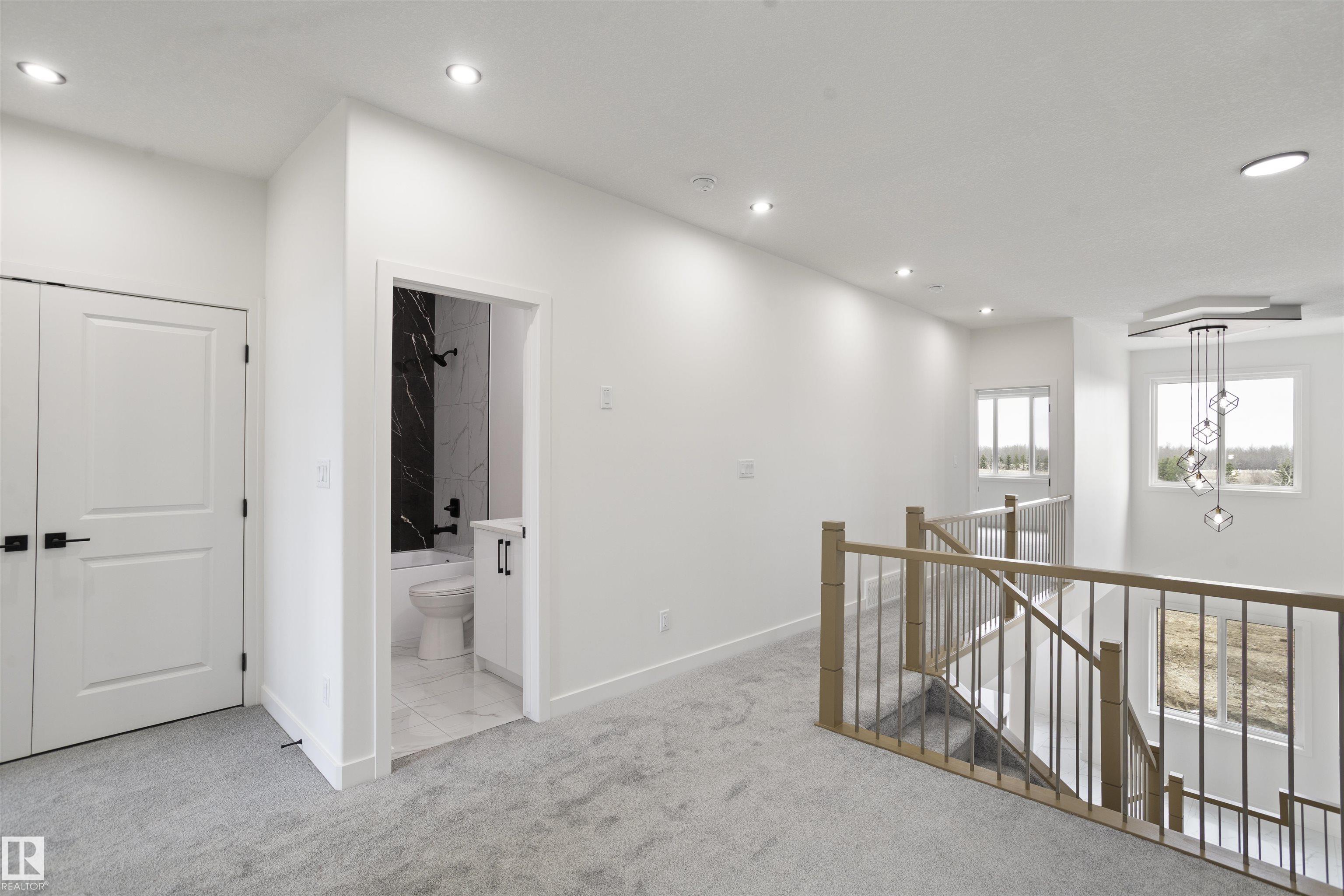 https://zimg.paragon.ice.com/ParagonImages/Property/PM/RAE/225398329/32/0/0/a42e93b4bfb69a19b6edbfe3d17282e1/1/ed25caf833f5da93676b9fe7b96afc94/225398329-63566d64-df9e-45fd-9f7e-83e4f9dcea1f.JPG