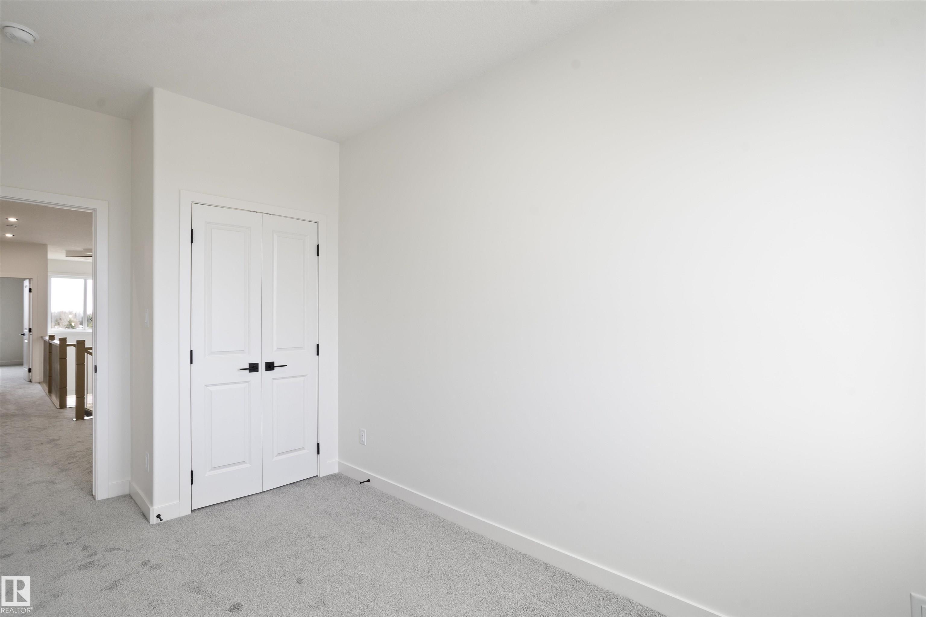 https://zimg.paragon.ice.com/ParagonImages/Property/PM/RAE/225398329/42/0/0/ac777198f11bbe16271acefe59e3a592/1/ed25caf833f5da93676b9fe7b96afc94/225398329-43a56655-46fc-44a5-af52-f005c4e381ed.JPG