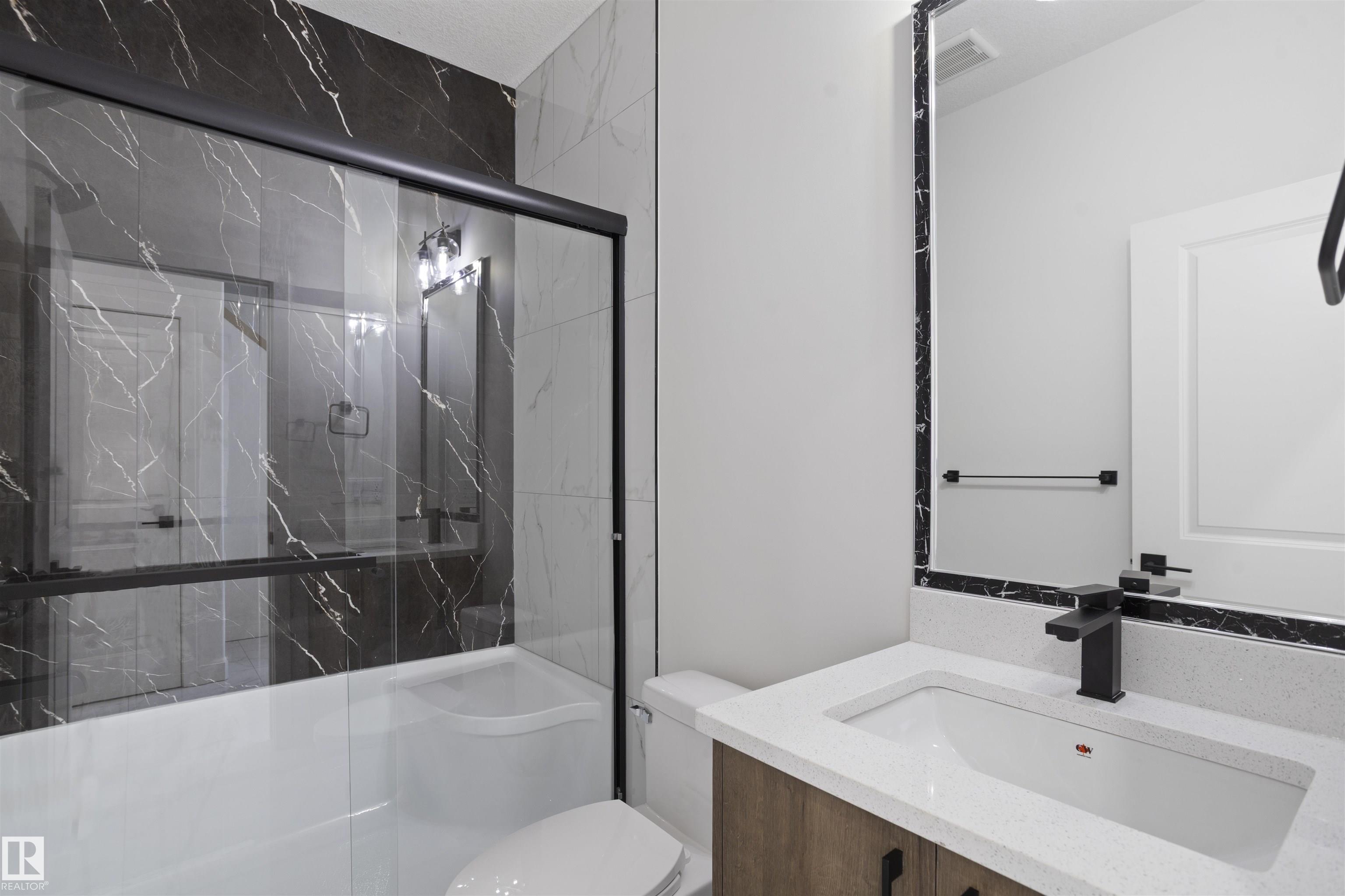 https://zimg.paragon.ice.com/ParagonImages/Property/PM/RAE/225398329/8/0/0/c5d8084cdba79f5ec667433a8e9307bf/1/ed25caf833f5da93676b9fe7b96afc94/225398329-29287192-2eff-458f-b8f1-ec857eb56eba.JPG