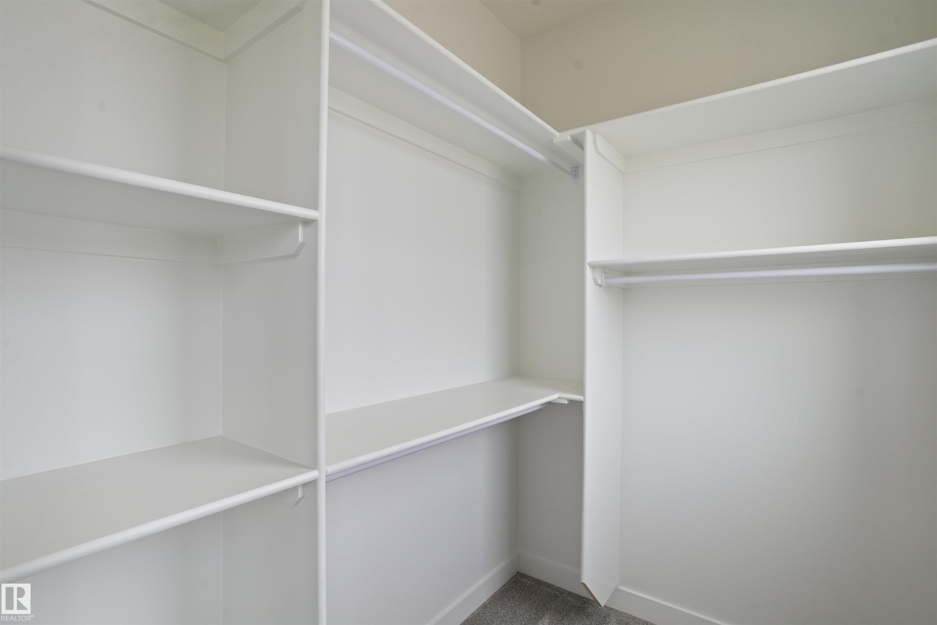 https://zimg.paragon.ice.com/ParagonImages/Property/PM/RAE/225398331/33/0/0/194b79546fe51ffbae68f57021302a18/1/d4be34fc4ad73c1e61e3d8dfcd605797/225398331-678d5128-31eb-4e7c-af6a-19381804e4d5.JPG
