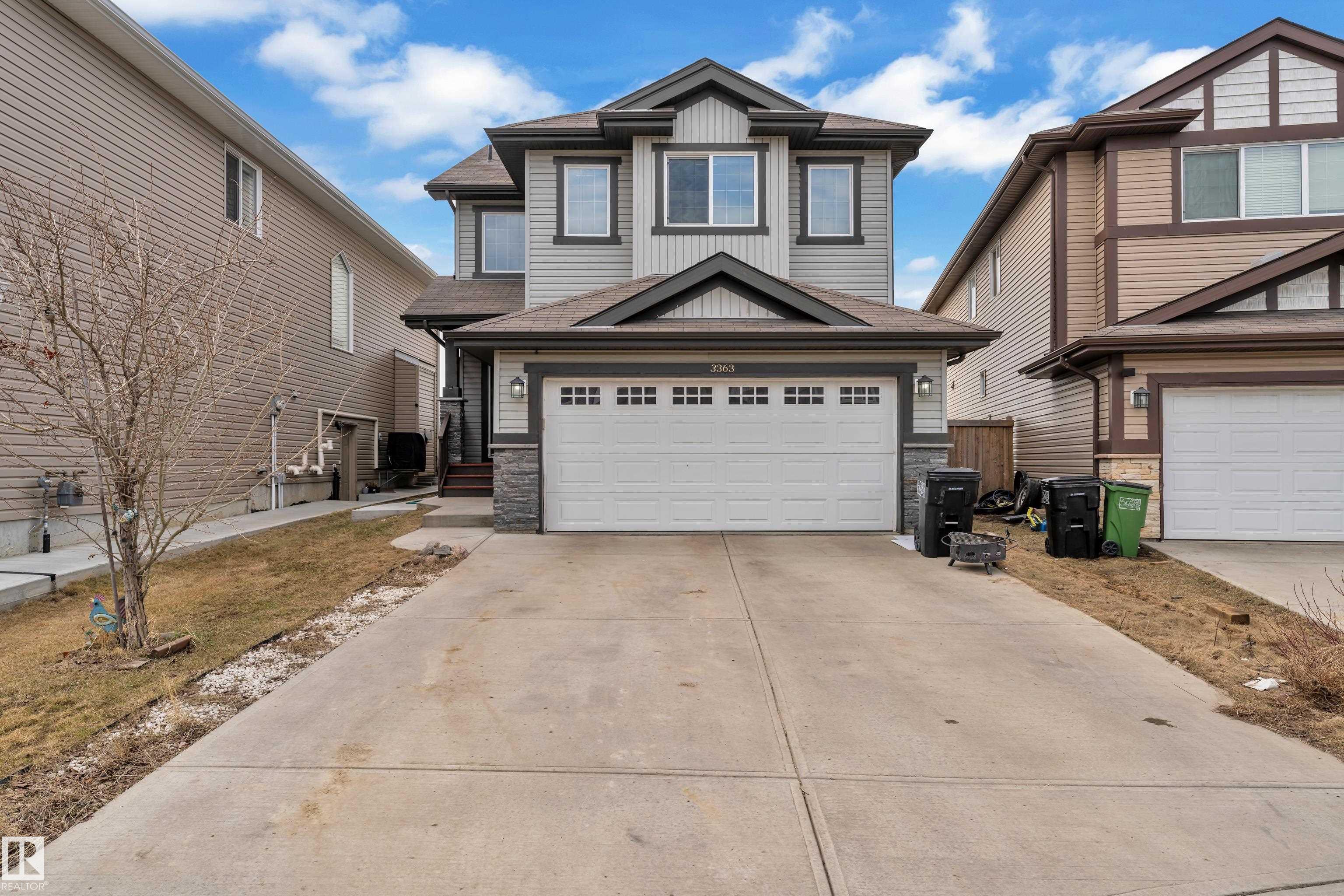 Picture for 3363 13 AV NW