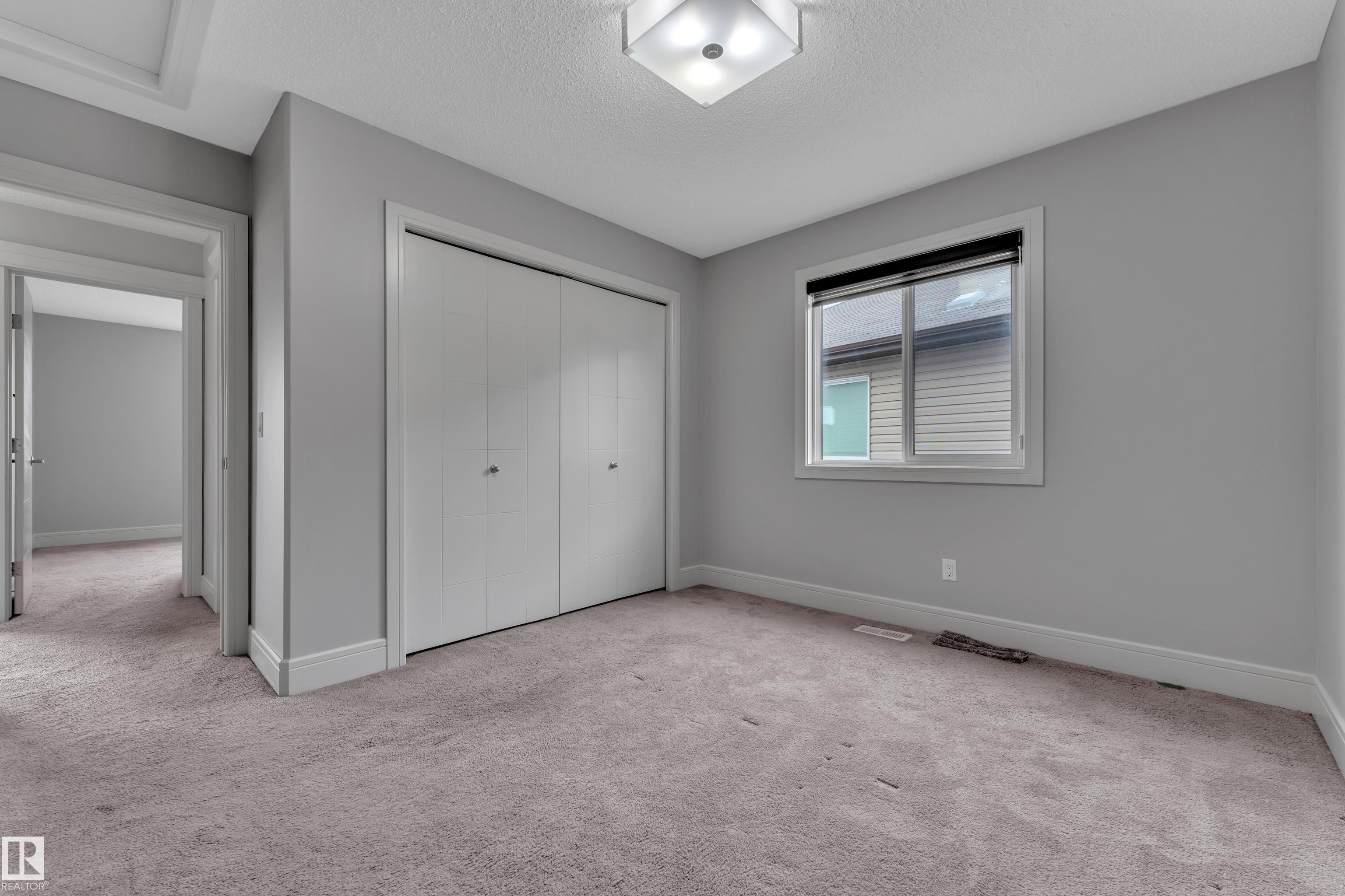 https://zimg.paragon.ice.com/ParagonImages/Property/PM/RAE/225398332/26/0/0/d9d25086a8319f85d6a462766bd92d07/1/9721f58f35395e9fd643d5d28673c232/225398332-fd03ca33-35ff-4473-93e7-658fa68bd21a.JPG