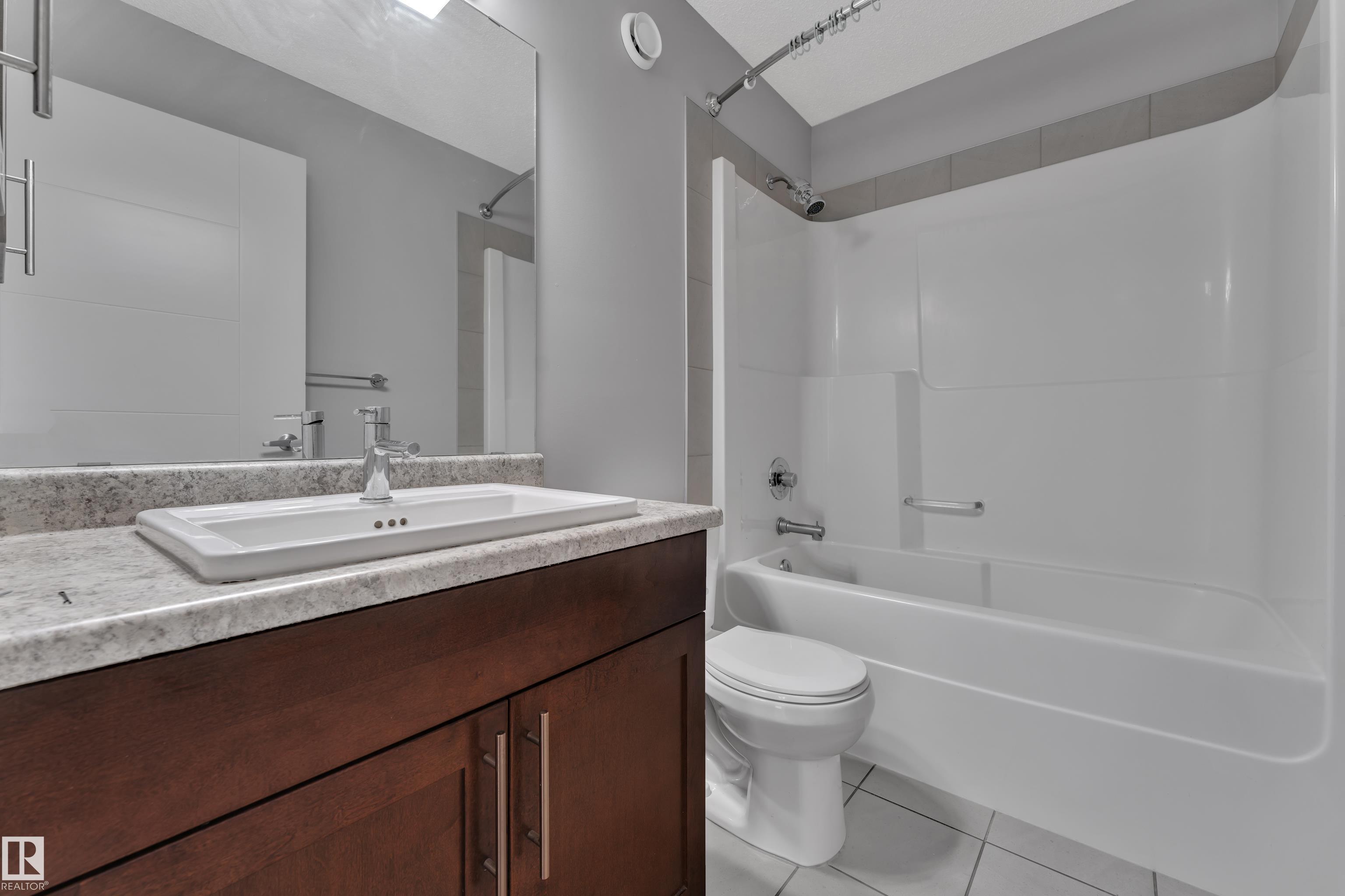 https://zimg.paragon.ice.com/ParagonImages/Property/PM/RAE/225398332/27/0/0/0562ec7d1b5a0064994c03ef29a0b24b/1/9721f58f35395e9fd643d5d28673c232/225398332-be808d71-dcbe-4e7e-a9b5-ab047b6d18c1.JPG