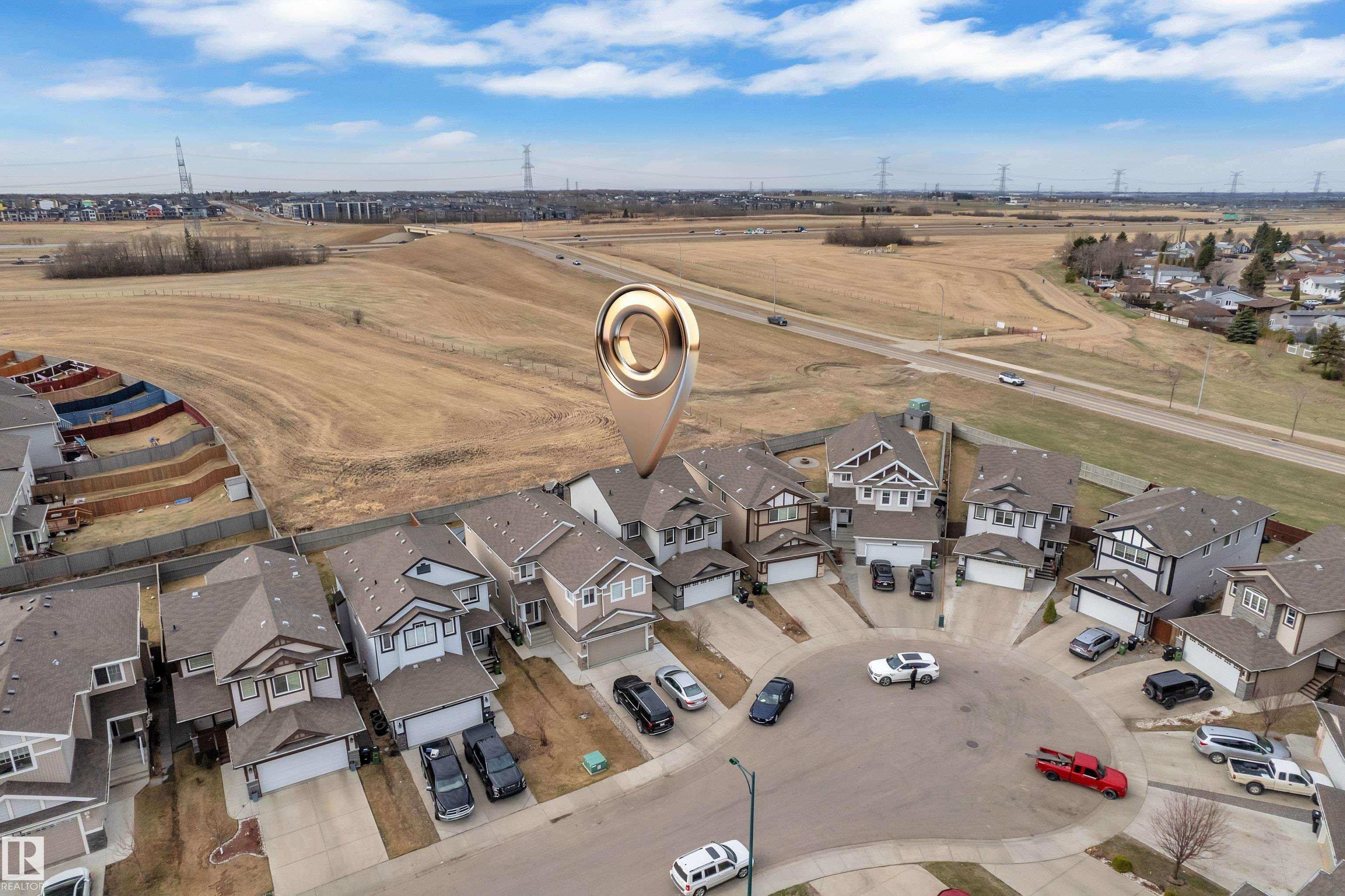Picture for 3363 13 AV NW
