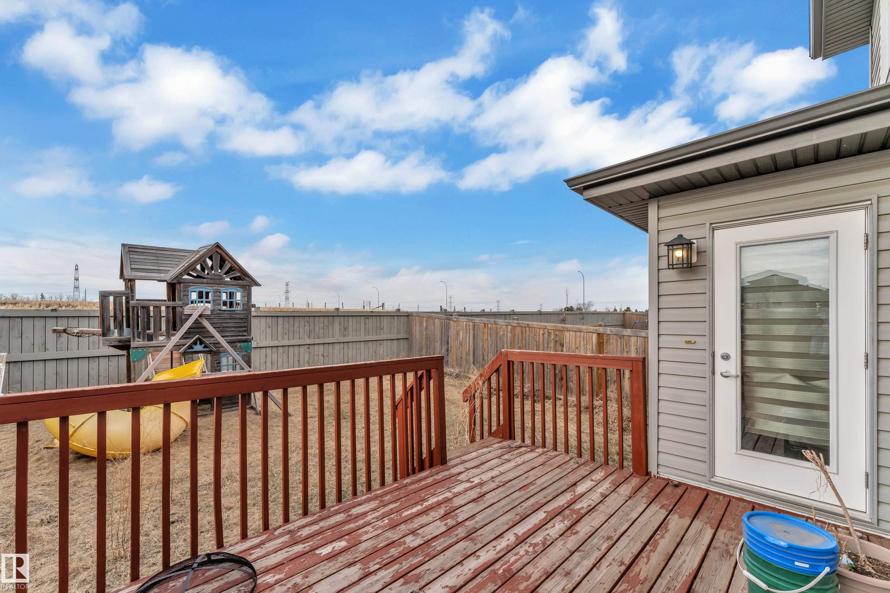 https://zimg.paragon.ice.com/ParagonImages/Property/PM/RAE/225398332/47/0/0/c8277a63b2e4c5baf1e578a295bf87f9/1/9721f58f35395e9fd643d5d28673c232/225398332-57535193-b496-4d61-8aea-8c9657cd1360.JPG