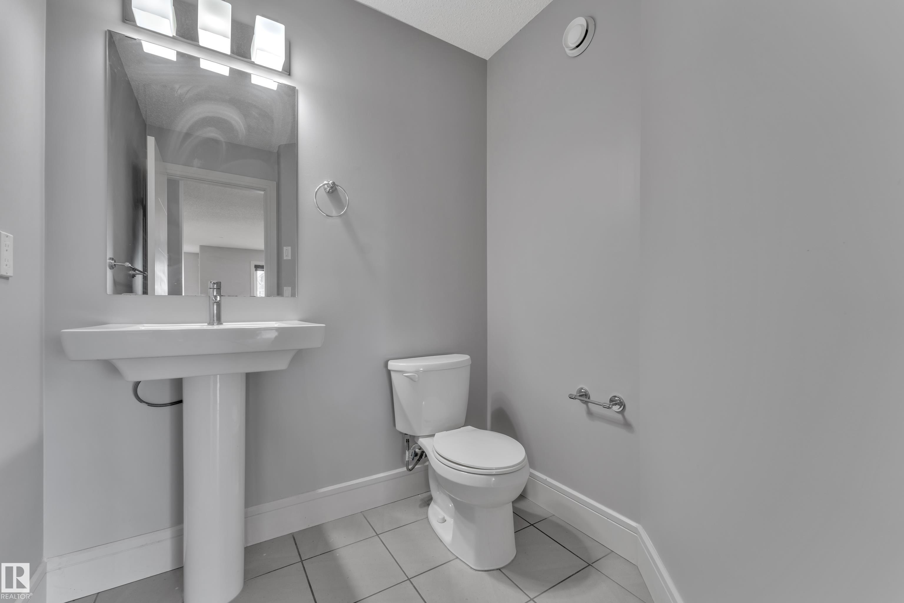 https://zimg.paragon.ice.com/ParagonImages/Property/PM/RAE/225398332/7/0/0/deceeef83644842d1ccd1ba9d9c90ac1/1/9721f58f35395e9fd643d5d28673c232/225398332-9859d191-c537-459d-8978-165e8e40b9ca.JPG