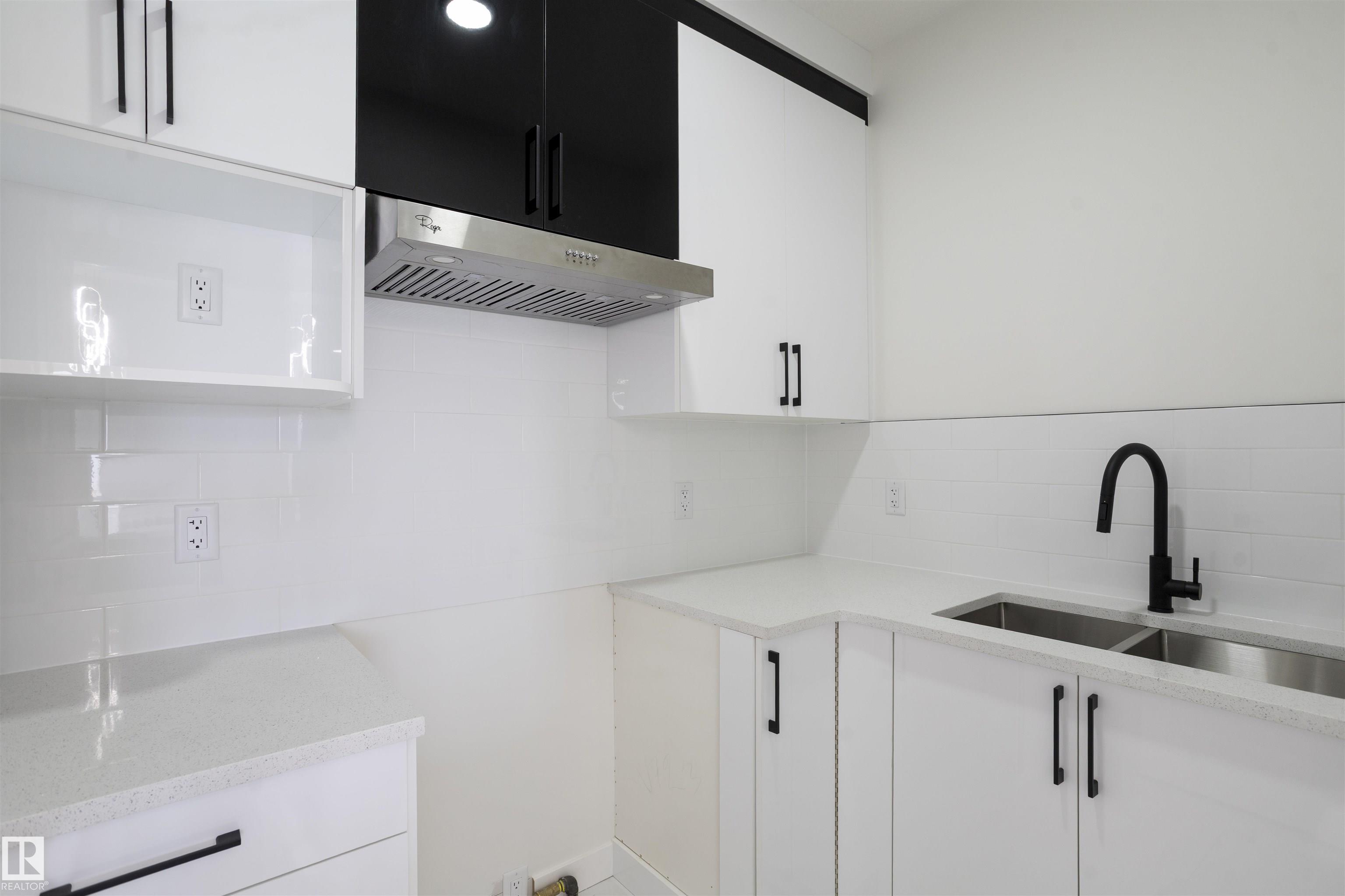 https://zimg.paragon.ice.com/ParagonImages/Property/PM/RAE/225398335/16/0/0/ac50288709687a249ac8fb39dc07c31a/1/f2bf2e5007a31aaba1d17b87b61c095b/225398335-cc31a838-33bb-4a3d-b03d-d4b0a5330a37.JPG