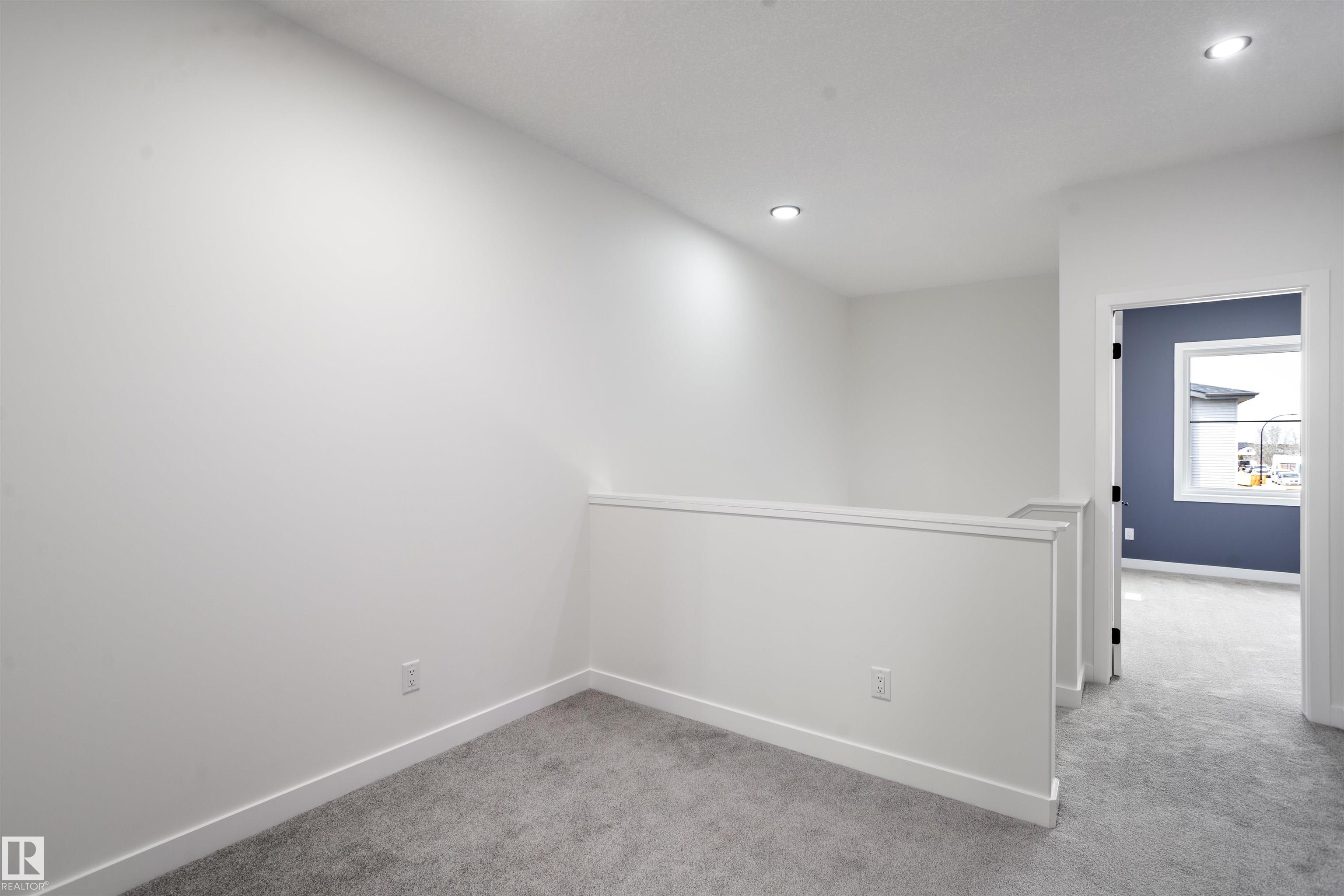 https://zimg.paragon.ice.com/ParagonImages/Property/PM/RAE/225398335/27/0/0/616488d0d5a2492745733c617857753f/1/f2bf2e5007a31aaba1d17b87b61c095b/225398335-bf97bbd7-6a45-4578-b91a-3c55b01e8168.JPG