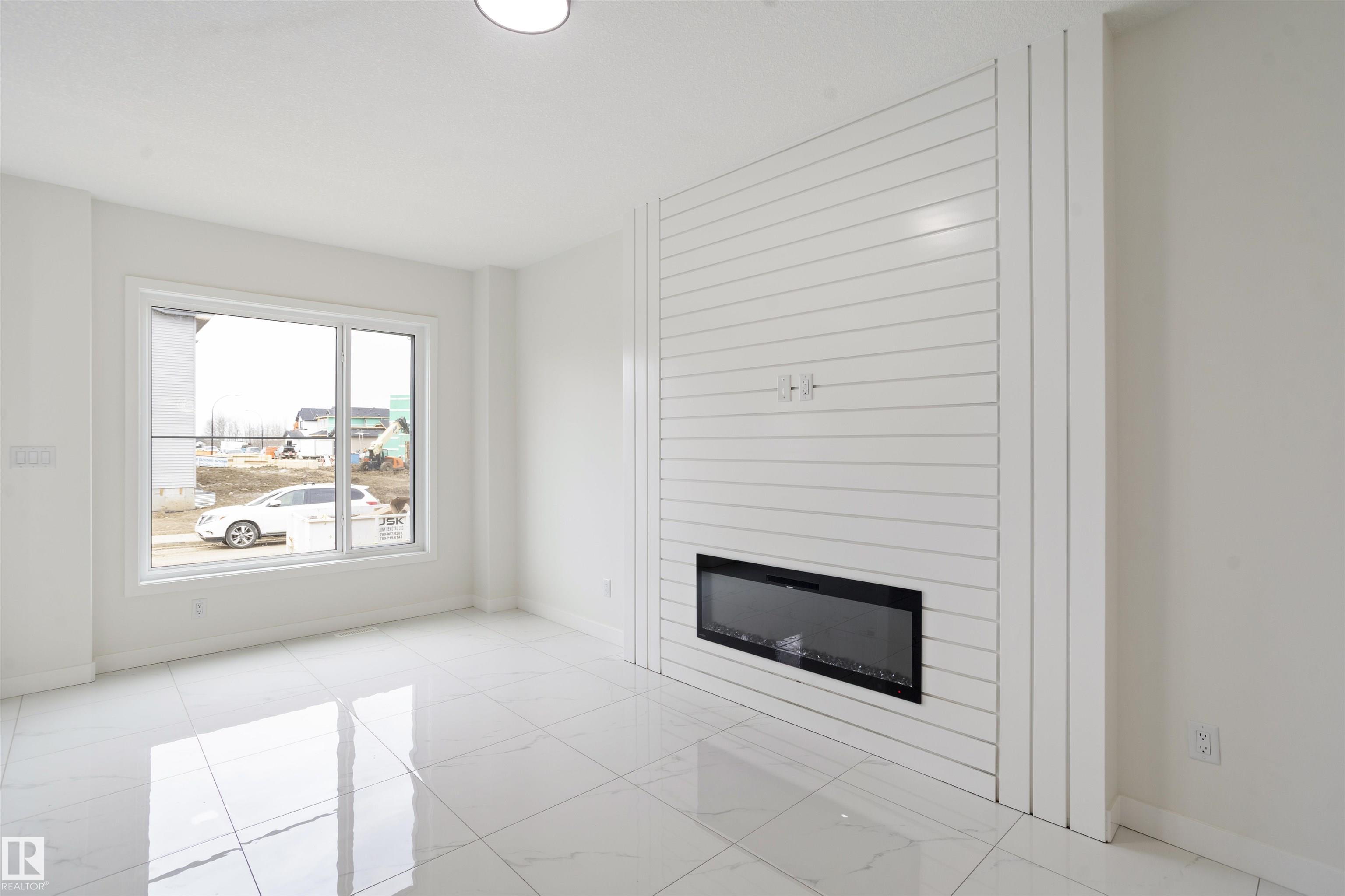 Picture for 723 30 ST SW