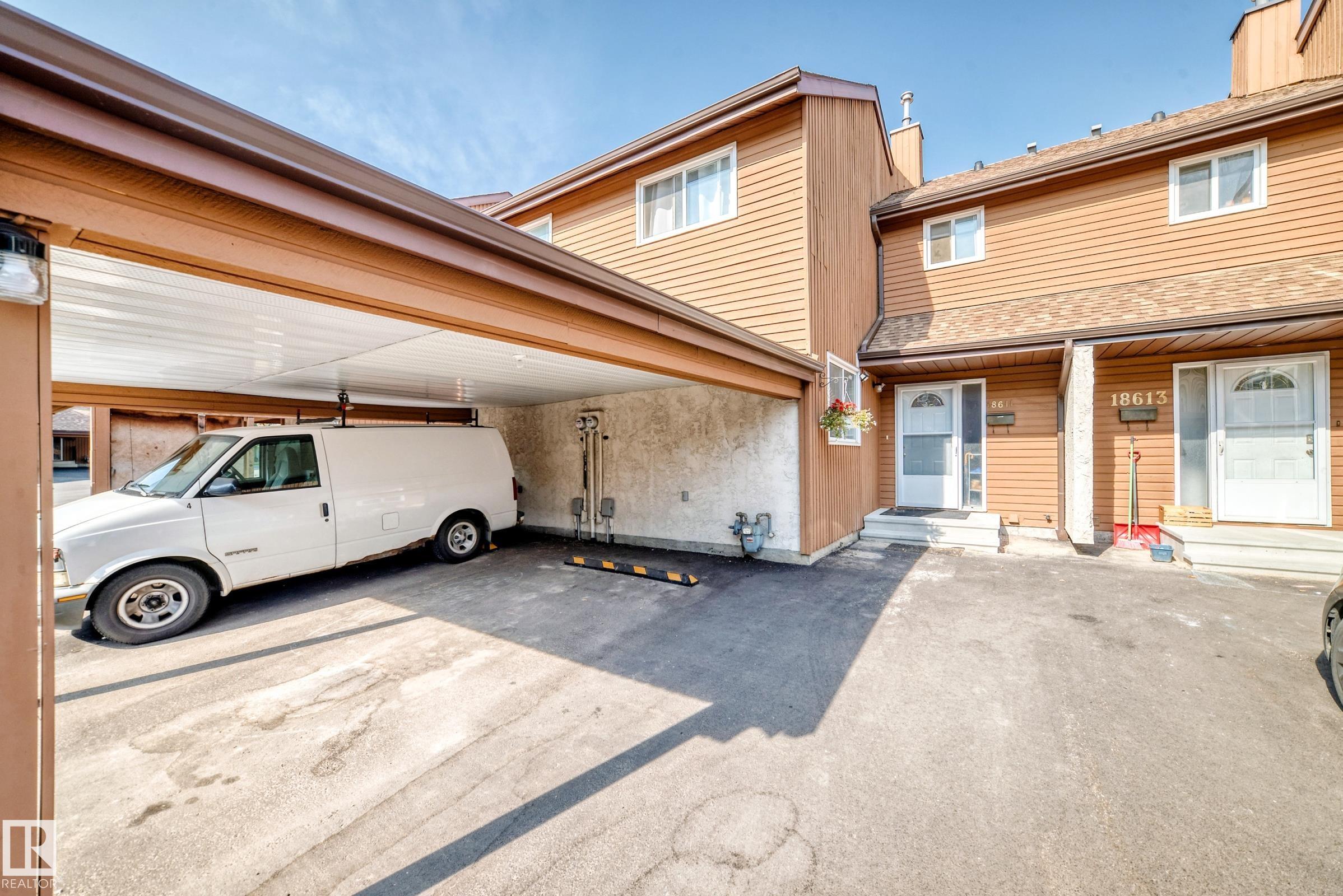 Photo 3 at 18611 66 Avenue NW, Ormsby Place, Edmonton