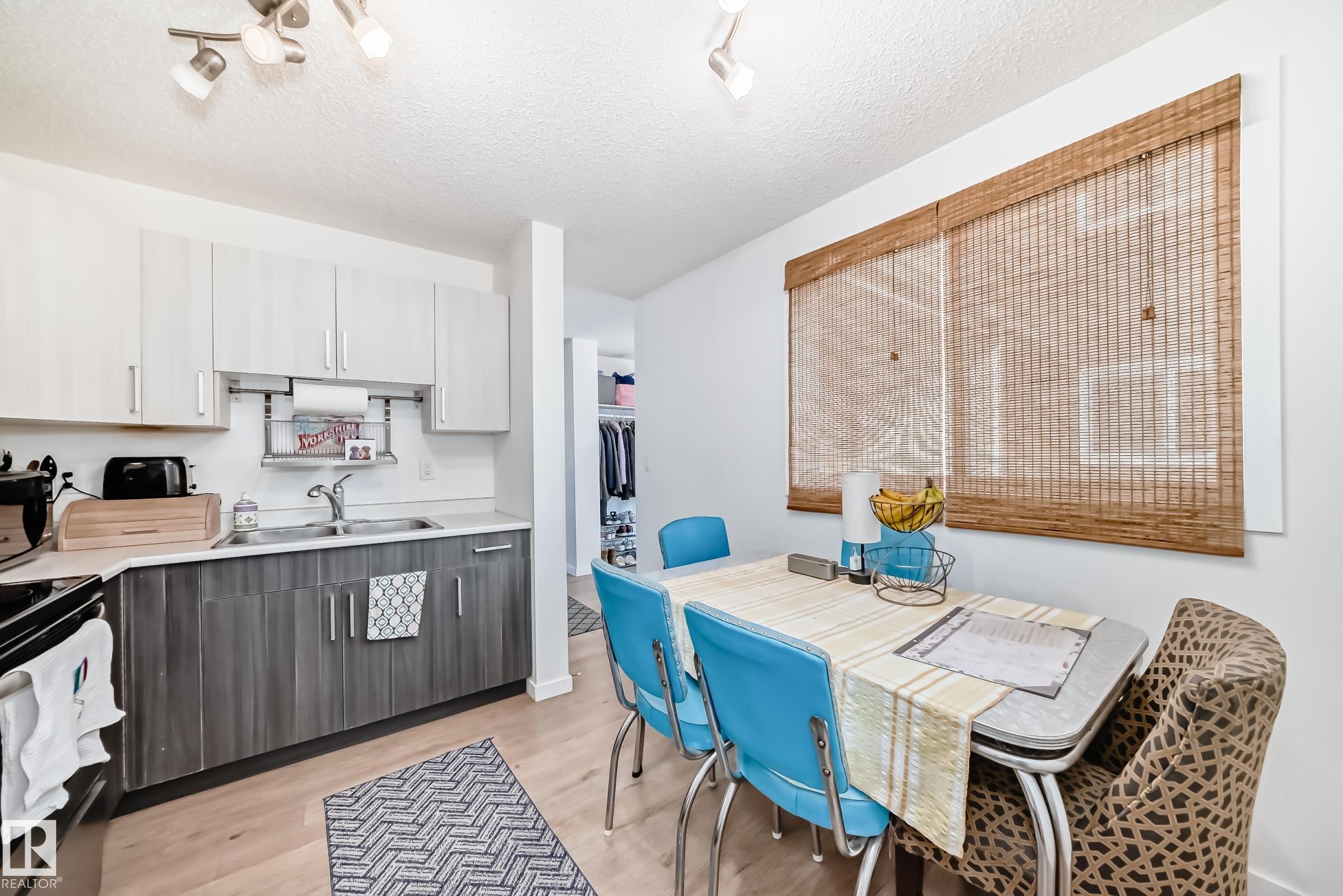 Photo 10 at 18611 66 Avenue NW, Ormsby Place, Edmonton