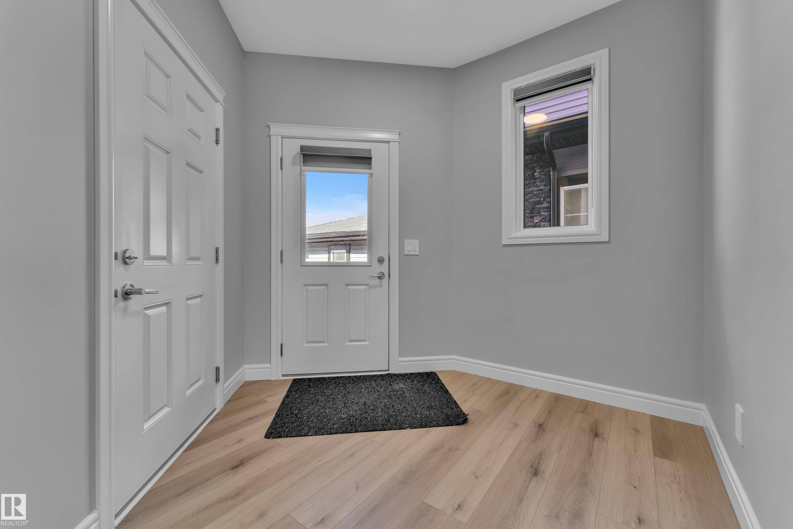 Photo 2 at 16222 19 Avenue SW, Glenridding Heights, Edmonton