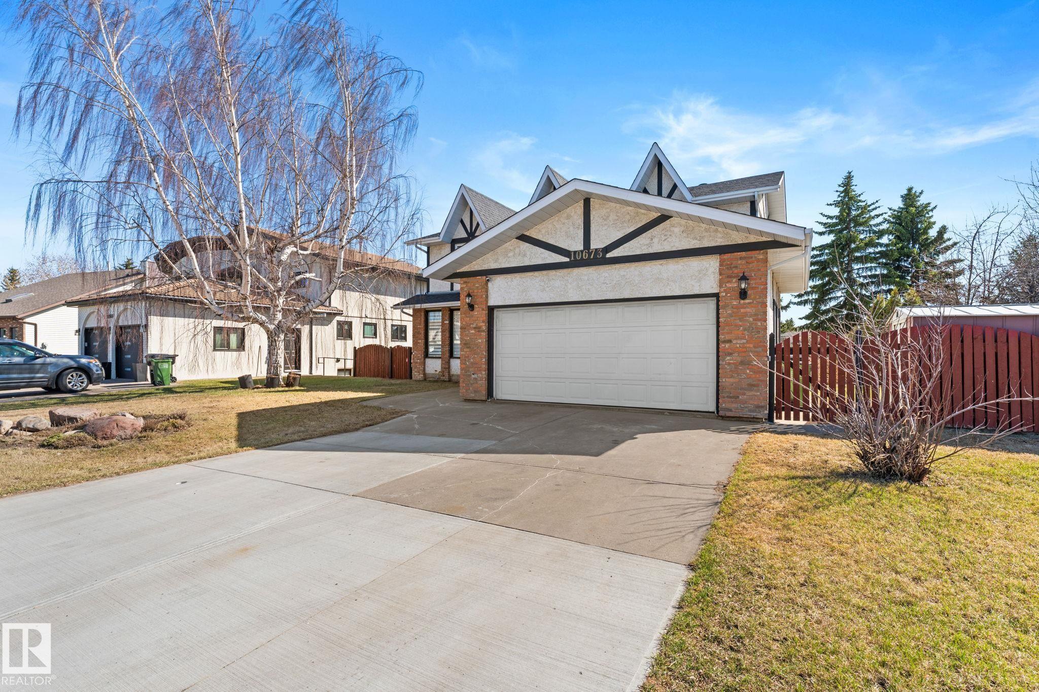 Photo 57 at 10673 161 Avenue NW, Beaumaris, Edmonton