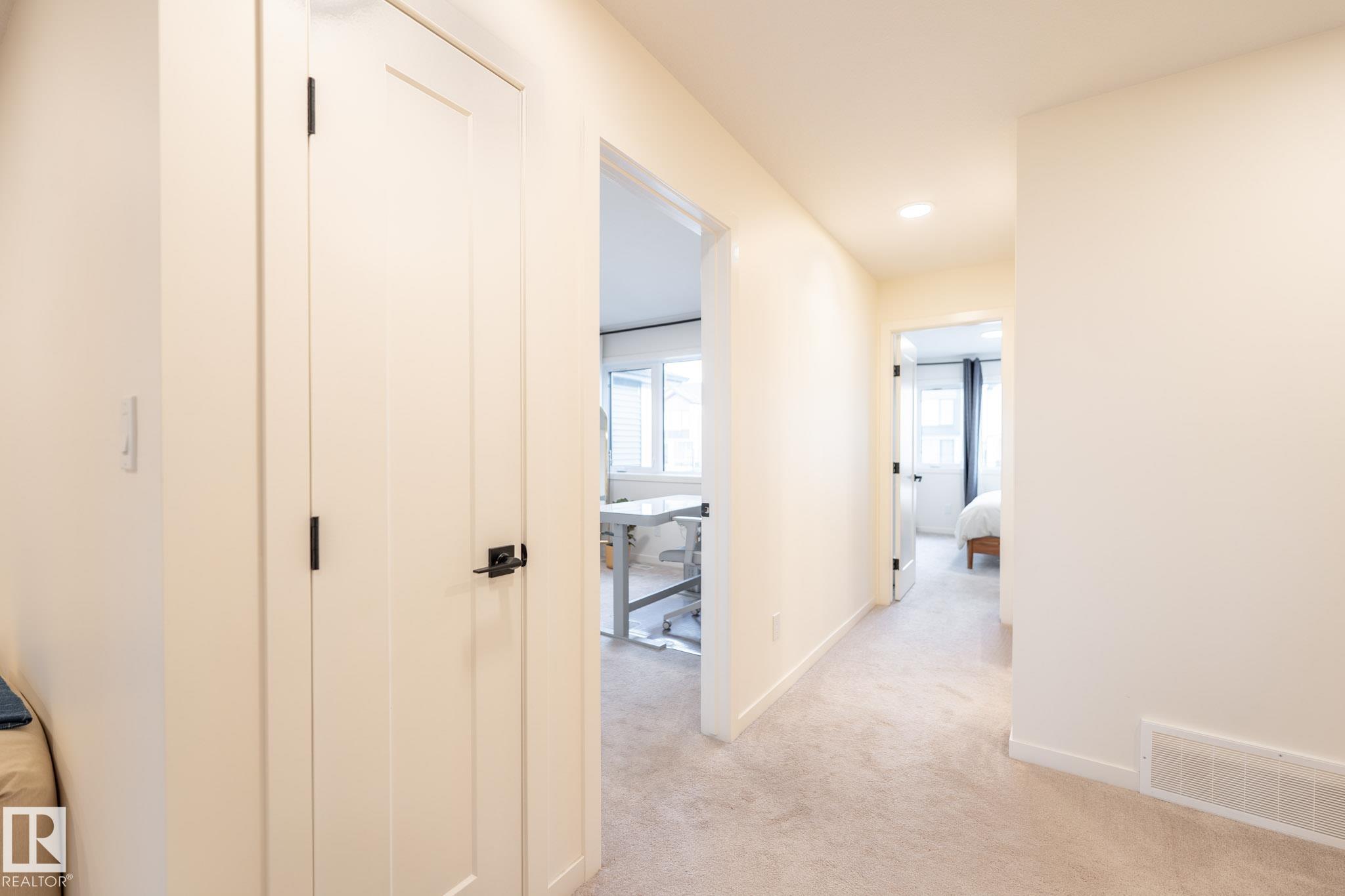 https://zimg.paragon.ice.com/ParagonImages/Property/PM/RAE/225398370/33/0/0/d884e9152c8c9bba67a072cf5b8a602f/1/c0b1f9e3340855eef816eb0be3e5c575/225398370-83801eba-91fd-494f-932d-17ae017215d8.JPG