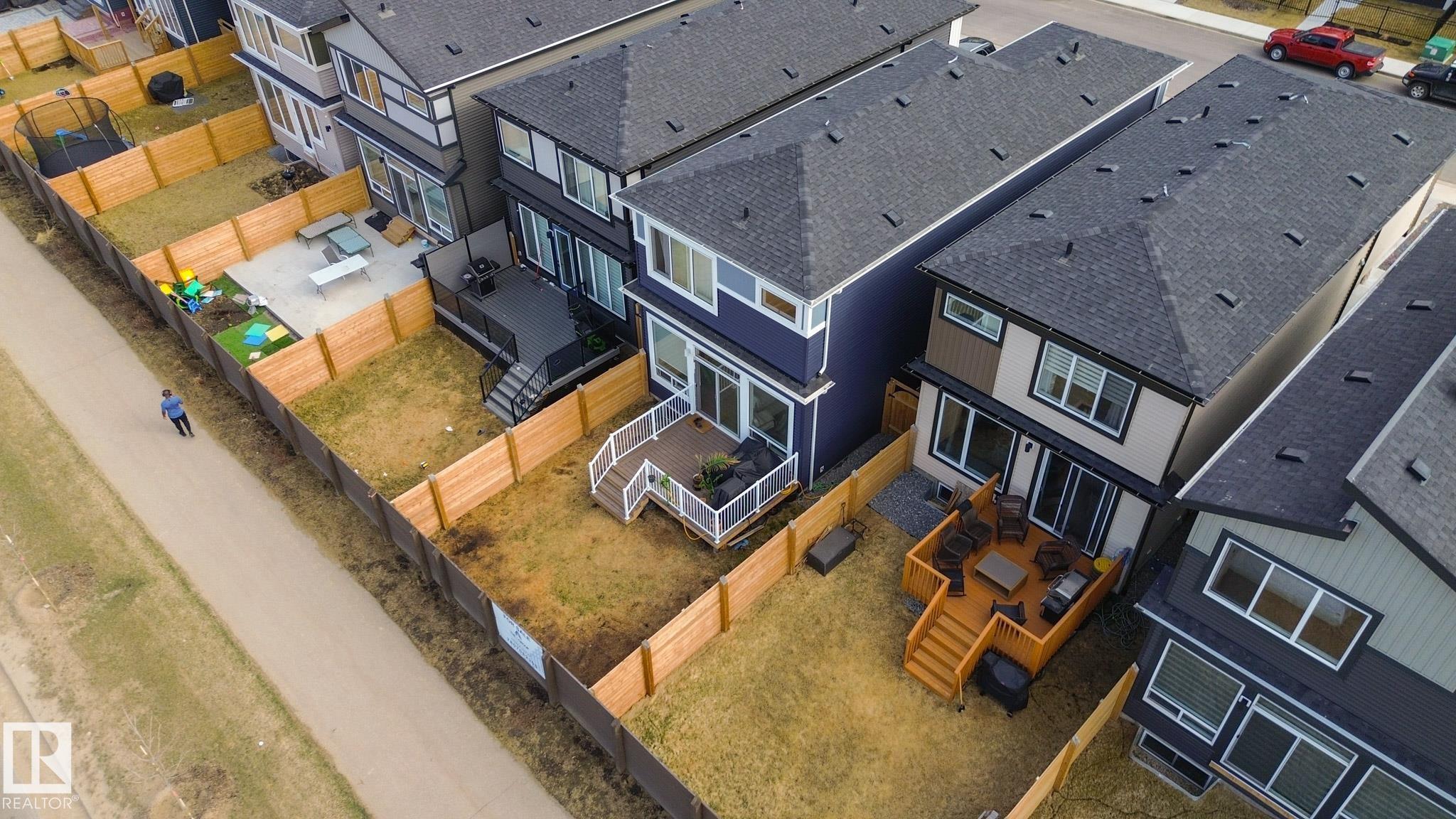 https://zimg.paragon.ice.com/ParagonImages/Property/PM/RAE/225398370/42/0/0/308bf97a359c8088b85eae408984e94d/1/c0b1f9e3340855eef816eb0be3e5c575/225398370-d52a60fe-66ab-4ce4-9991-8bba349ef6cf.JPG