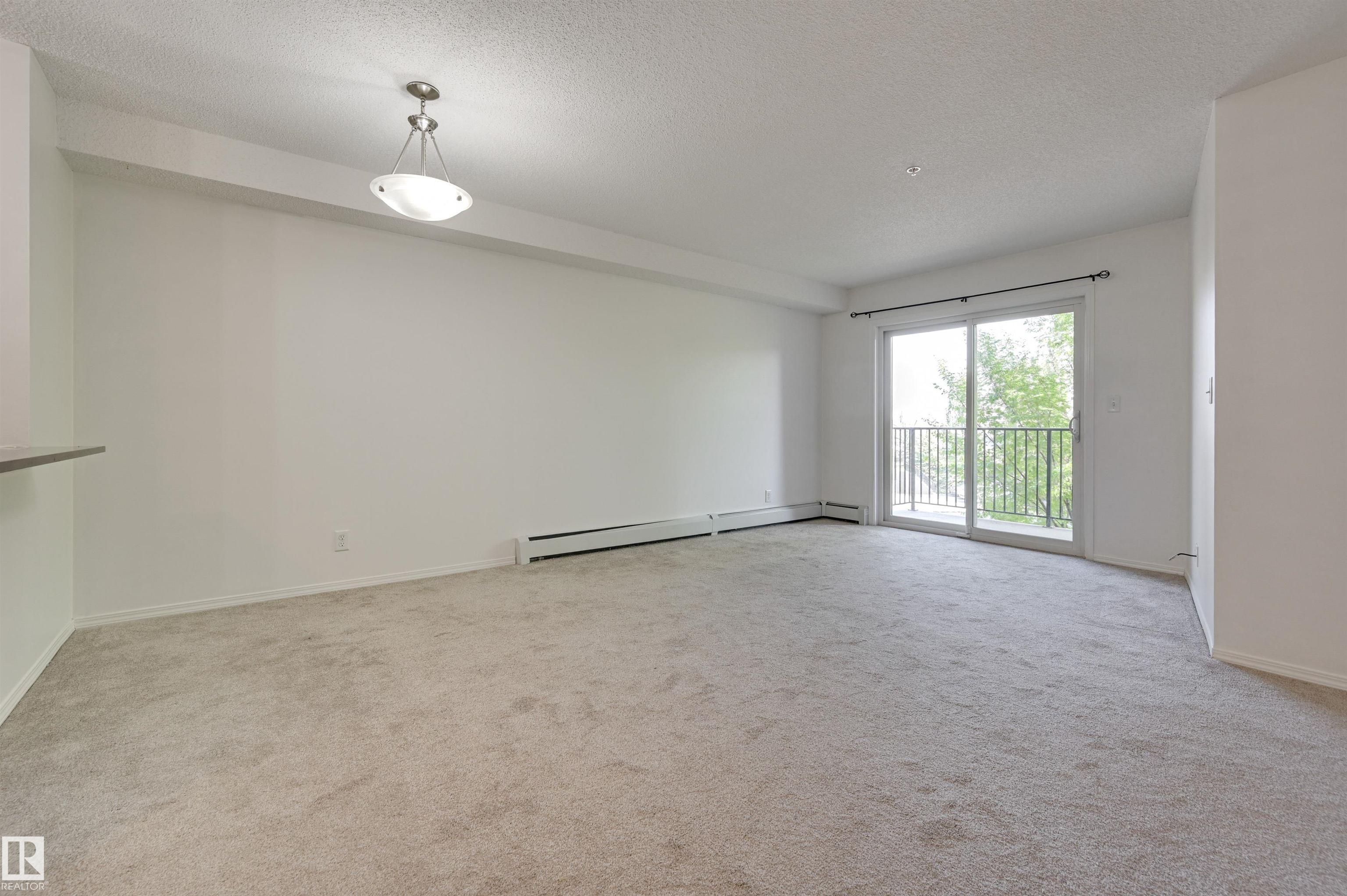 https://zimg.paragon.ice.com/ParagonImages/Property/PM/RAE/225398381/31/0/0/0fe5a4ef1240bd937c9d627b2bdd2f9e/1/dd68f31fe765de260587cf74424e47bf/225398381-41E46598-13E5-445E-8185-015579205A45.JPG