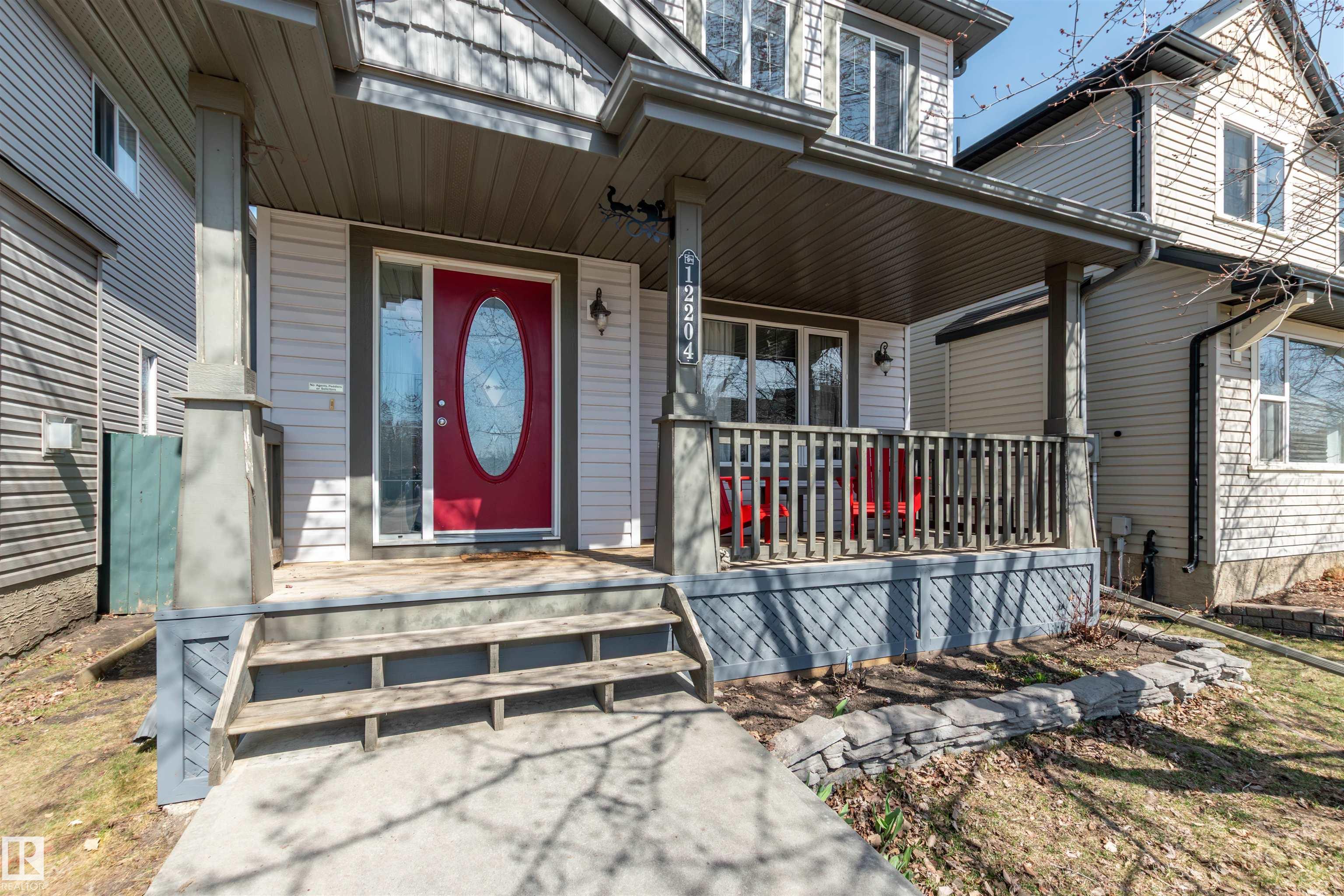 Picture for 12204 18 AV SW