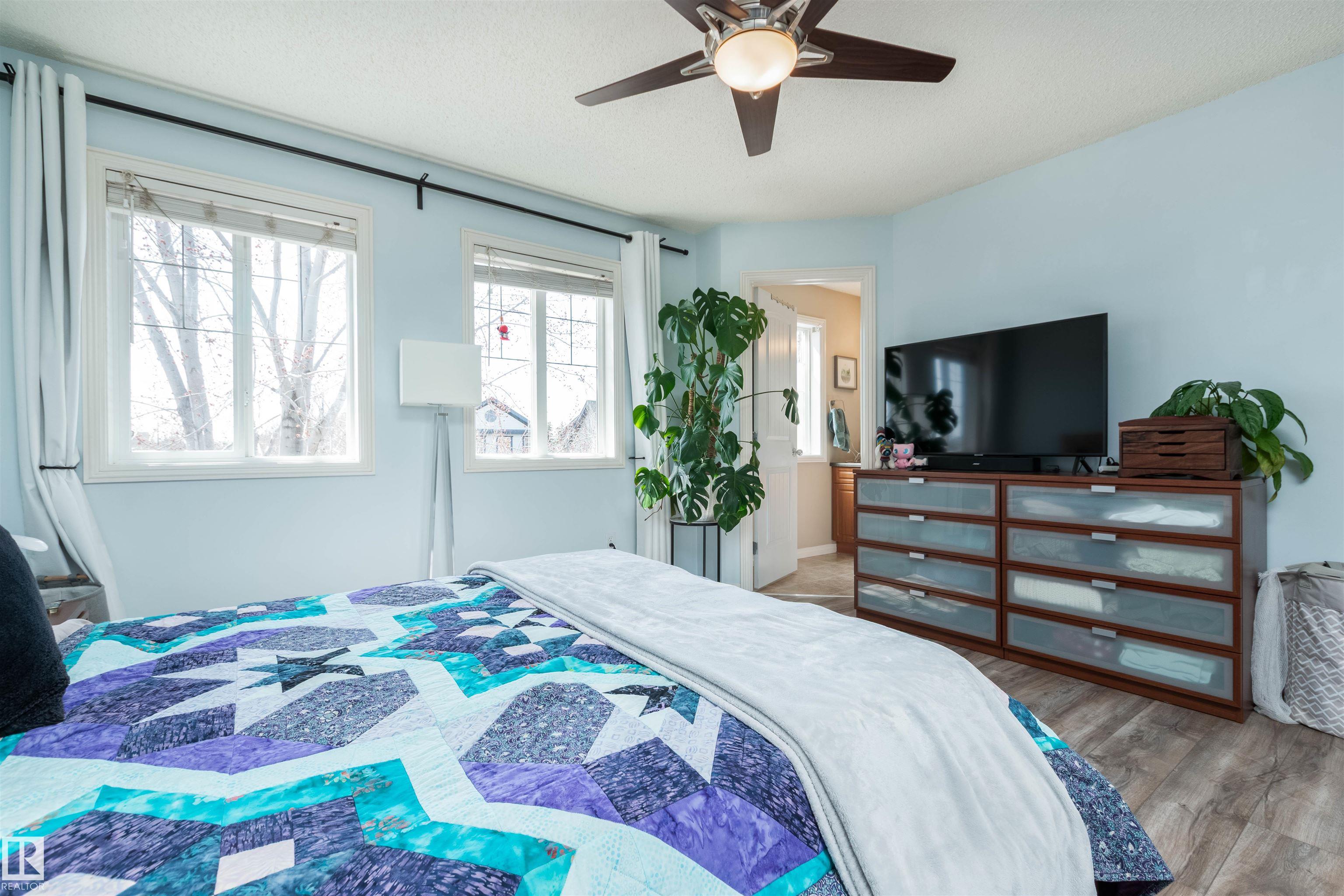 https://zimg.paragon.ice.com/ParagonImages/Property/PM/RAE/225398391/18/0/0/18d65b9cb881166236e210c6153666c8/1/ca31f3c28e41b32890844c215f28a5ba/225398391-17ea789b-4b65-4846-8092-b1d9939d7ed7.JPG