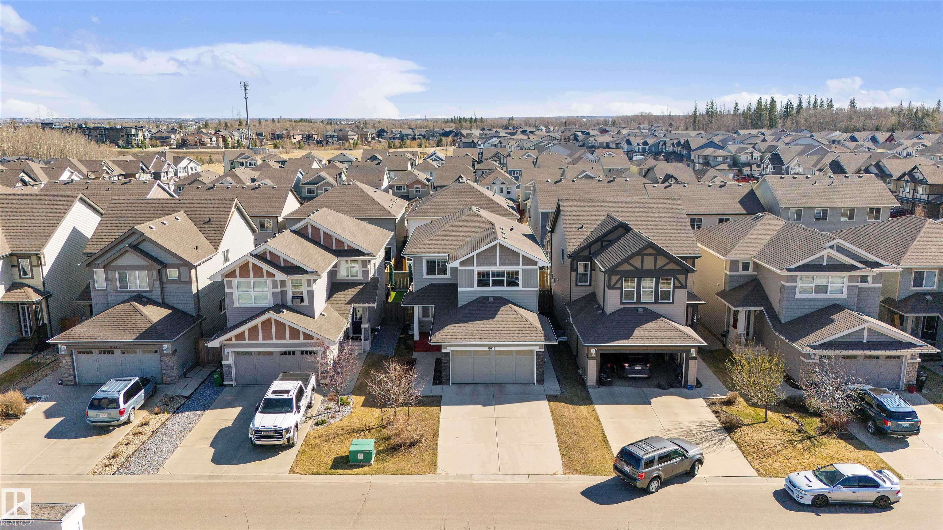 https://zimg.paragon.ice.com/ParagonImages/Property/PM/RAE/225398392/51/0/0/cac8c0af36a987d9ede9d59ab316bad4/1/99b6c8d11738e9a59b223b70464bd06c/225398392-2b8dfcc8-6c56-442d-9b9e-241028ea8845.JPG