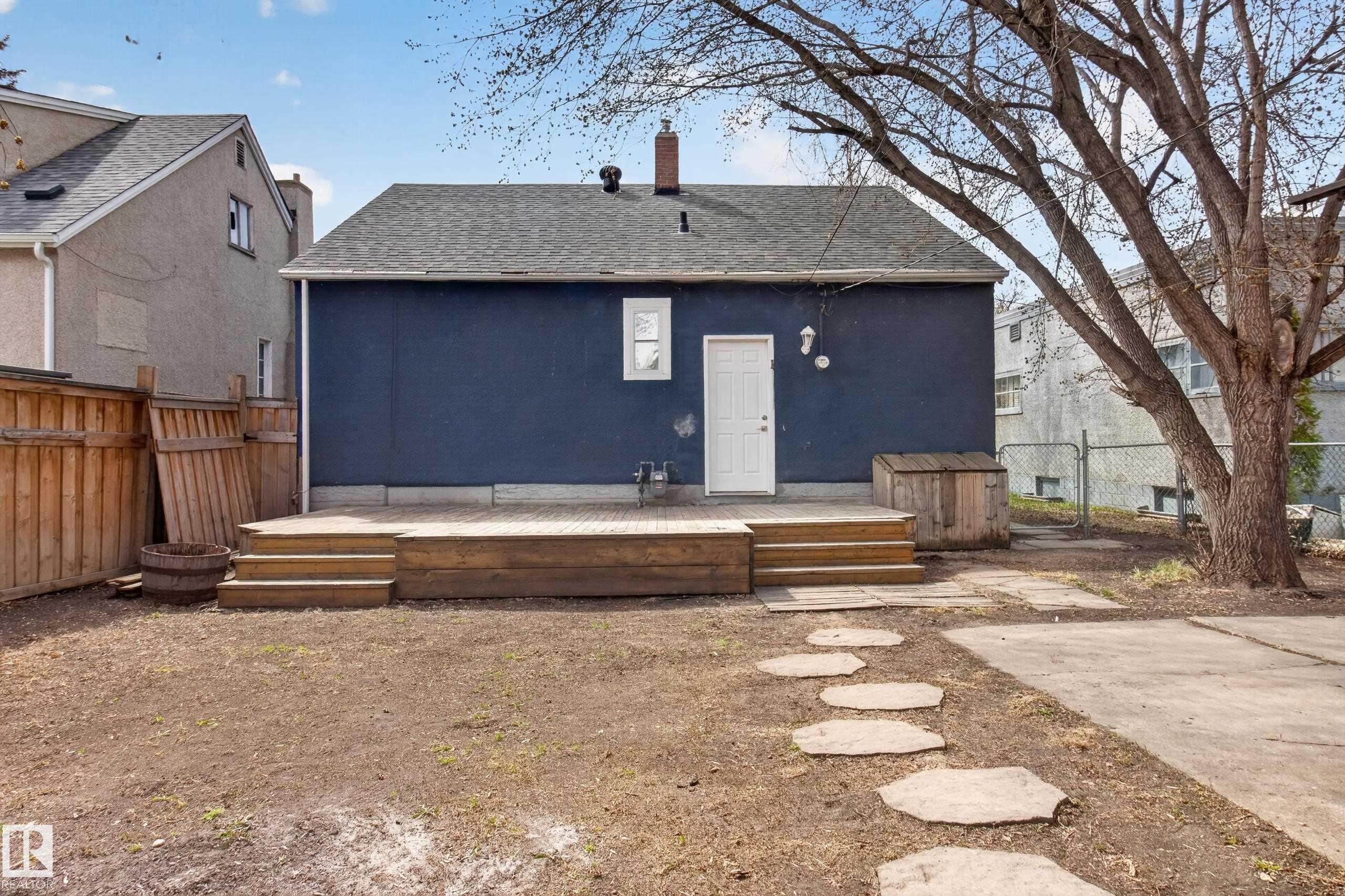 https://zimg.paragon.ice.com/ParagonImages/Property/PM/RAE/225398402/42/0/0/f032155a3d1e1bfc1c5fd7422adc2ce1/1/22c39aea9719be569fb334da1d9d4fd9/225398402-6e280ccd-cdff-4921-af47-90d78aa4c5c8.JPG