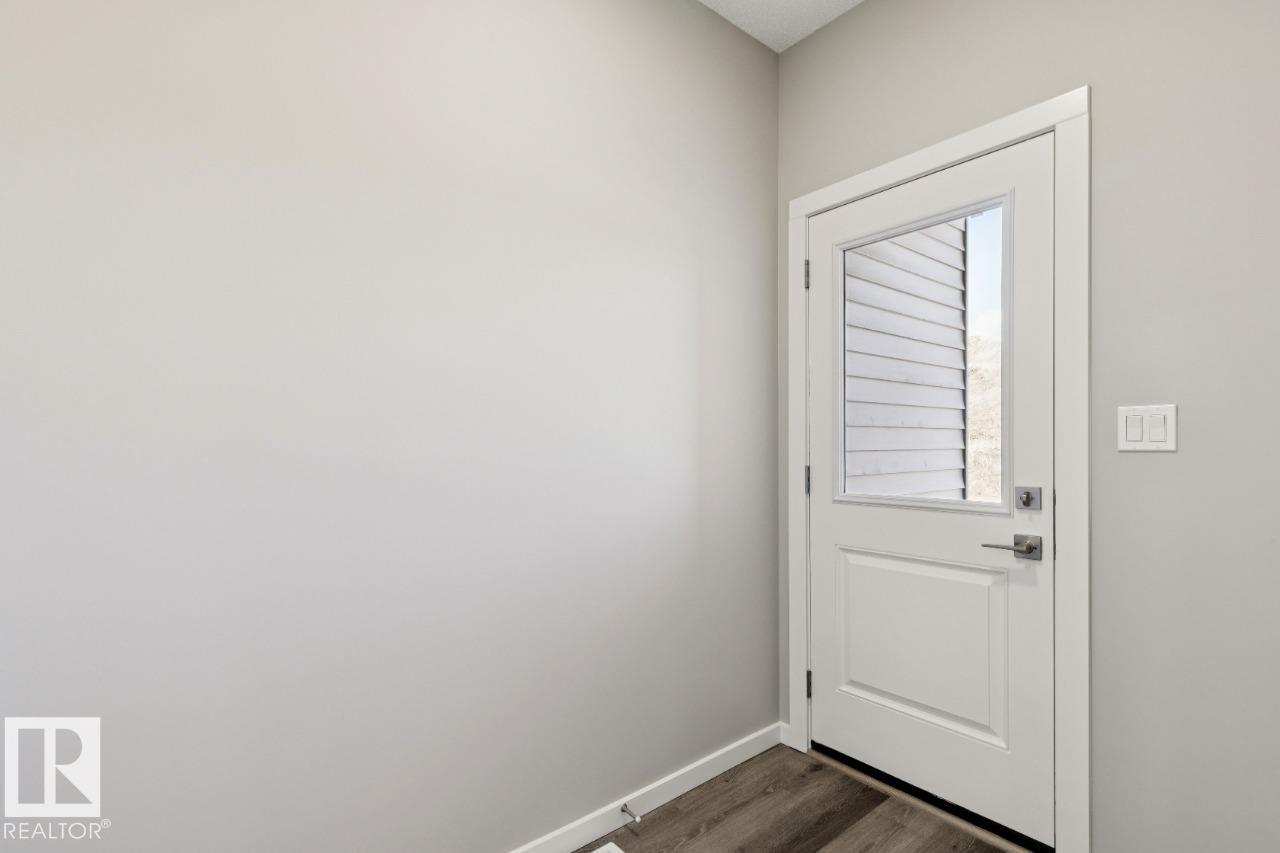 https://zimg.paragon.ice.com/ParagonImages/Property/PM/RAE/225398405/15/0/0/a3f2681798da4c84853ba918c6a8c0ec/1/76700d013af143f8cb81611135ade744/225398405-65393339-45b5-4f18-88fb-512acad3ceae.JPG