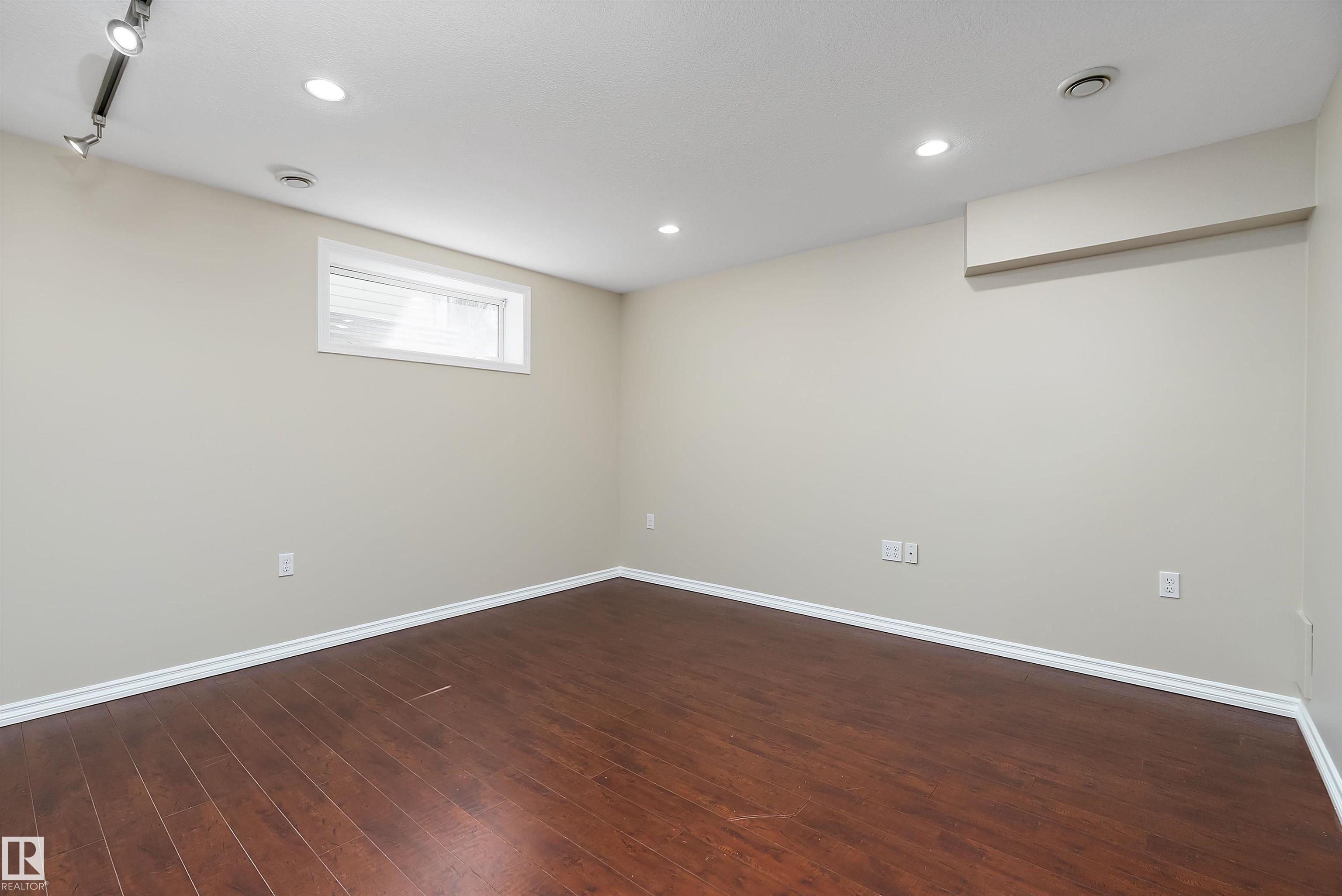 Photo 31 at 4 - 1780 Glastonbury Boulevard NW, Glastonbury, Edmonton