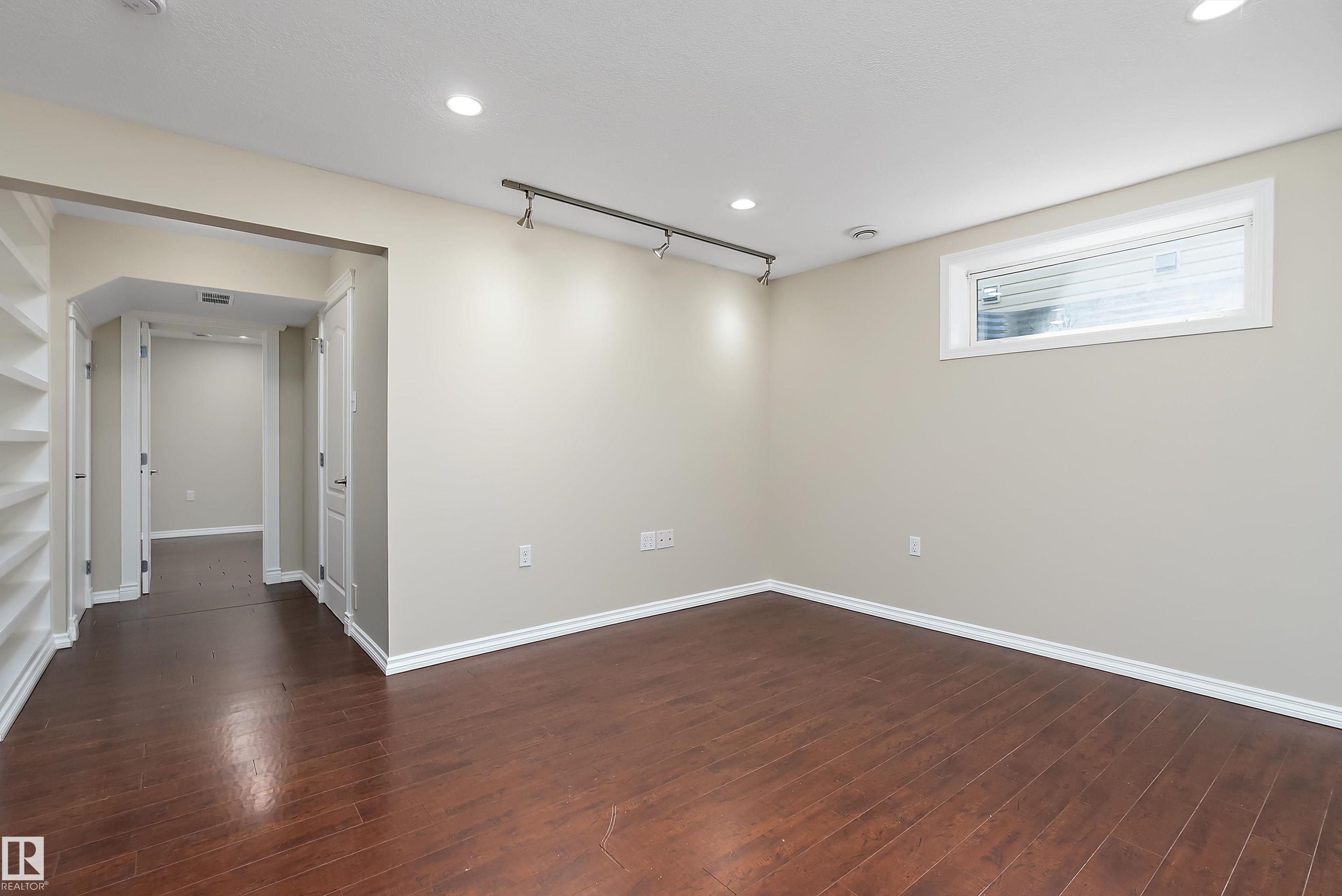 Photo 34 at 4 - 1780 Glastonbury Boulevard NW, Glastonbury, Edmonton