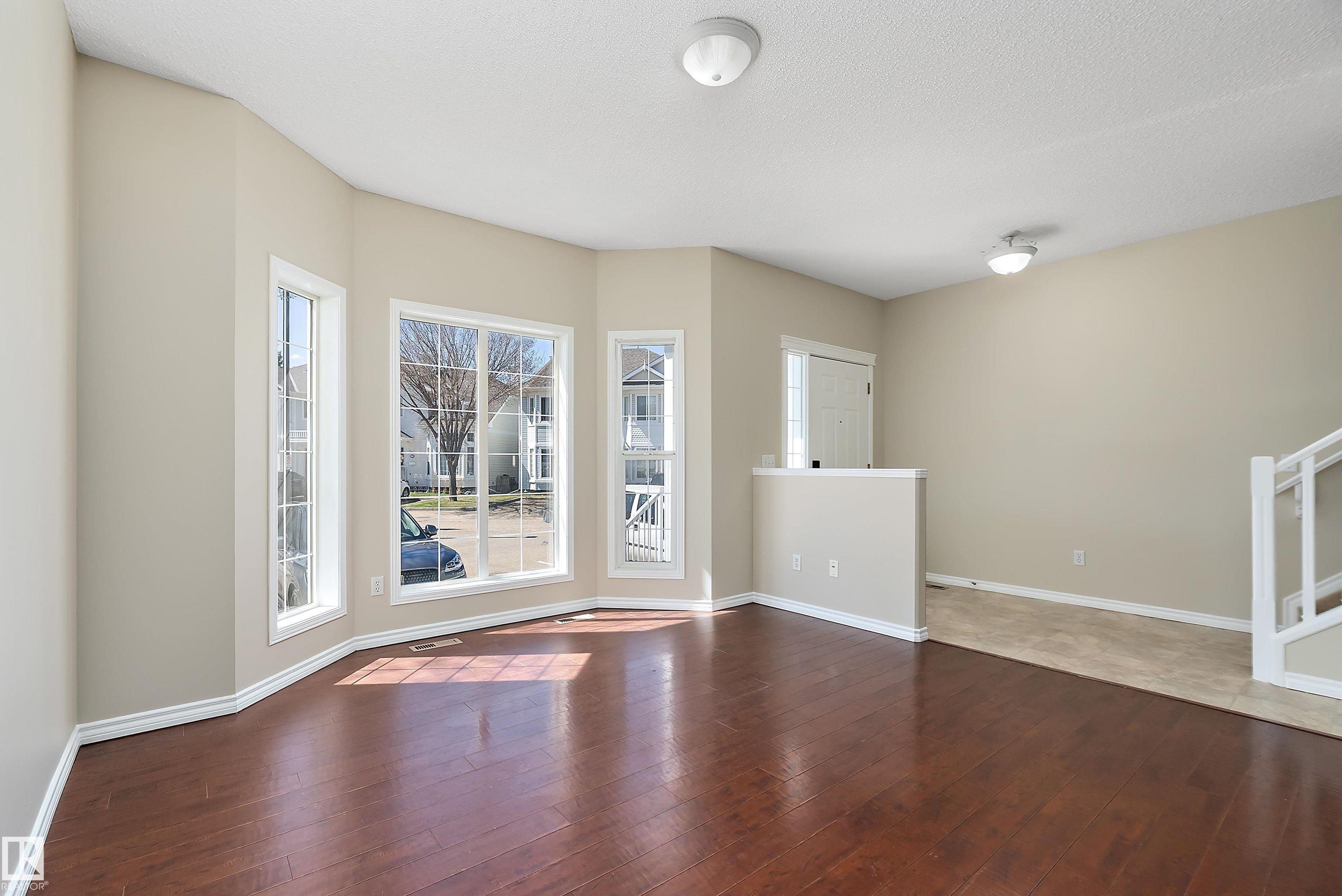 Photo 6 at 4 - 1780 Glastonbury Boulevard NW, Glastonbury, Edmonton
