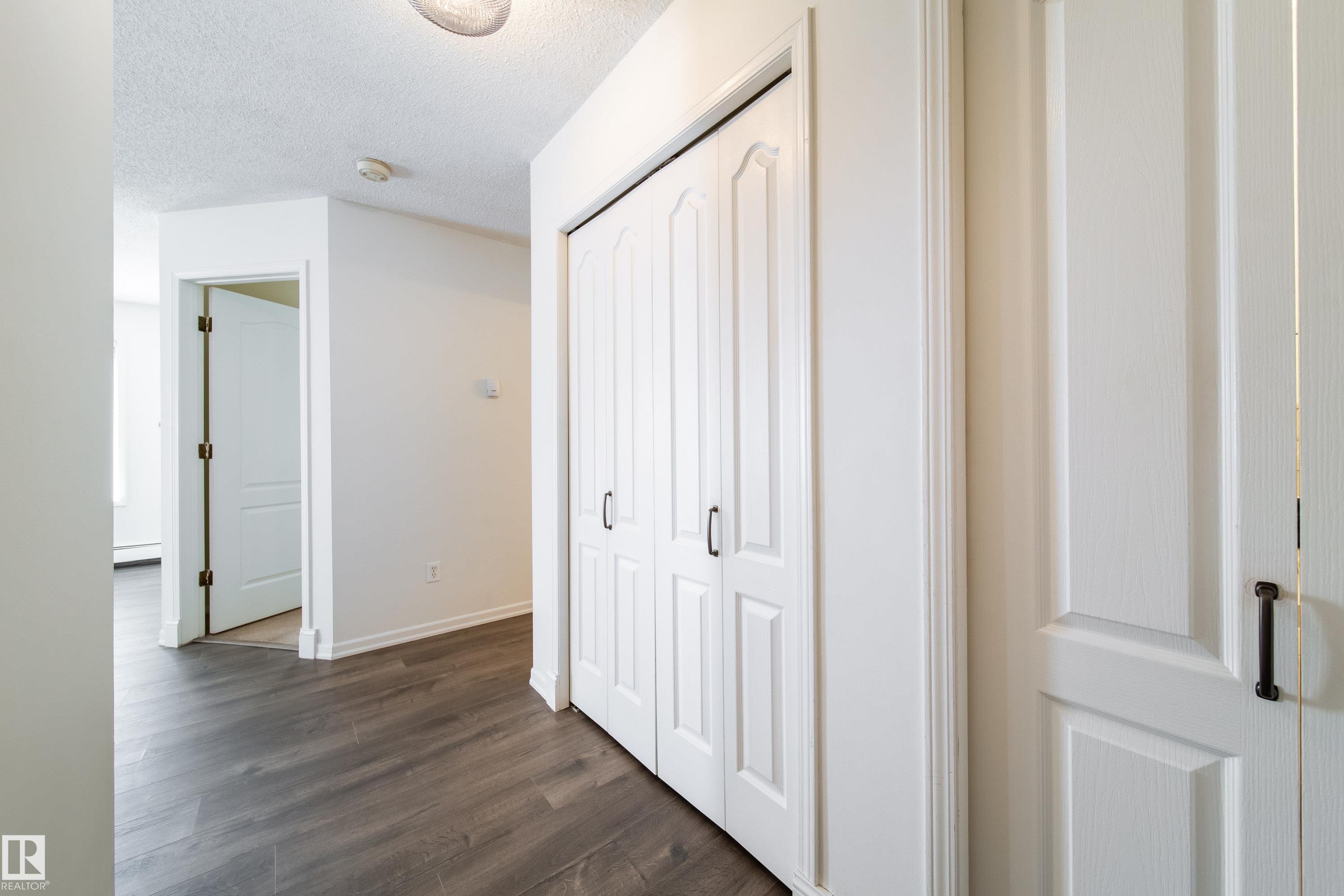 302 - 9138 83 Avenue NW, Bonnie Doon, Edmonton