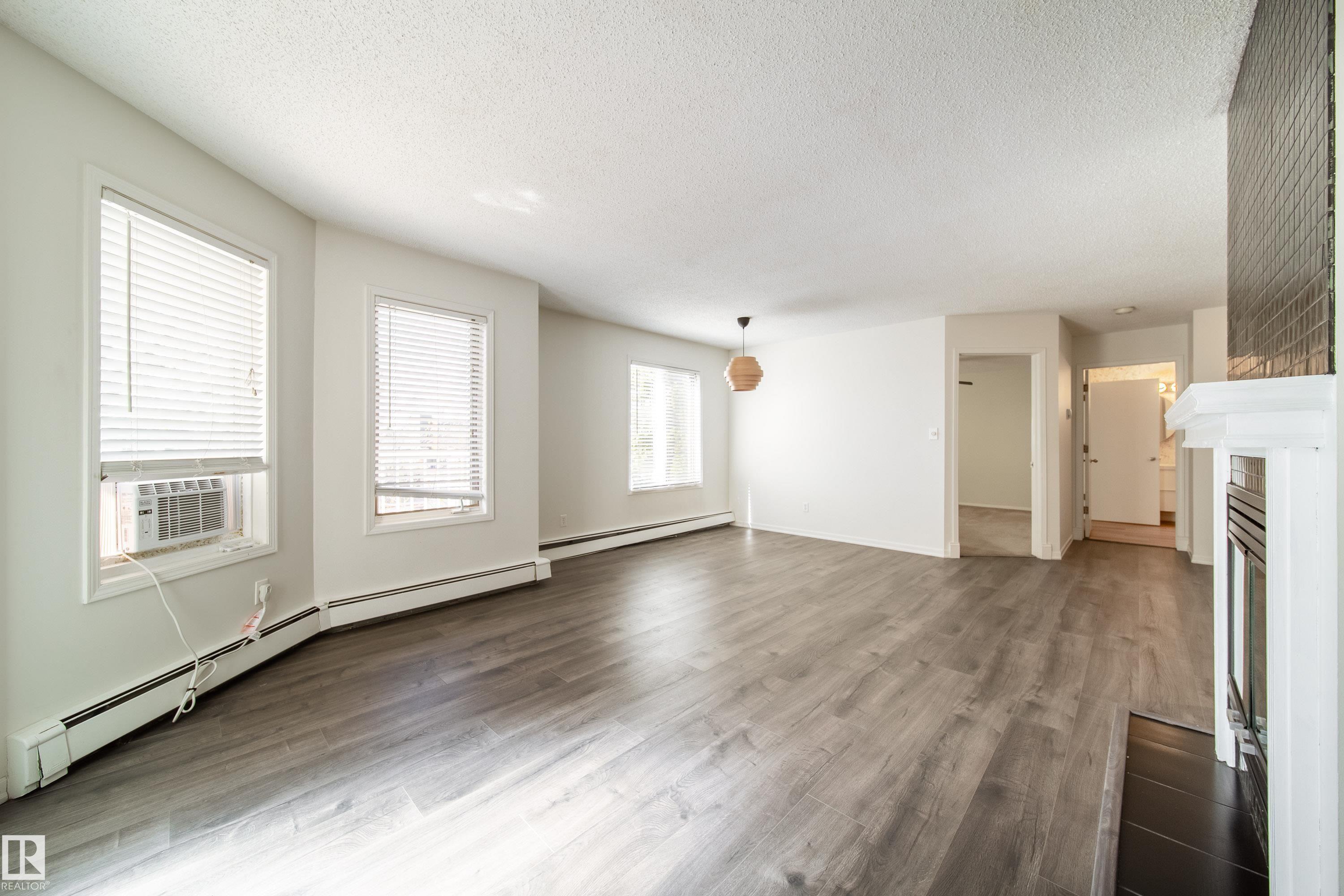 Photo 13 at 302 - 9138 83 Avenue NW, Bonnie Doon, Edmonton