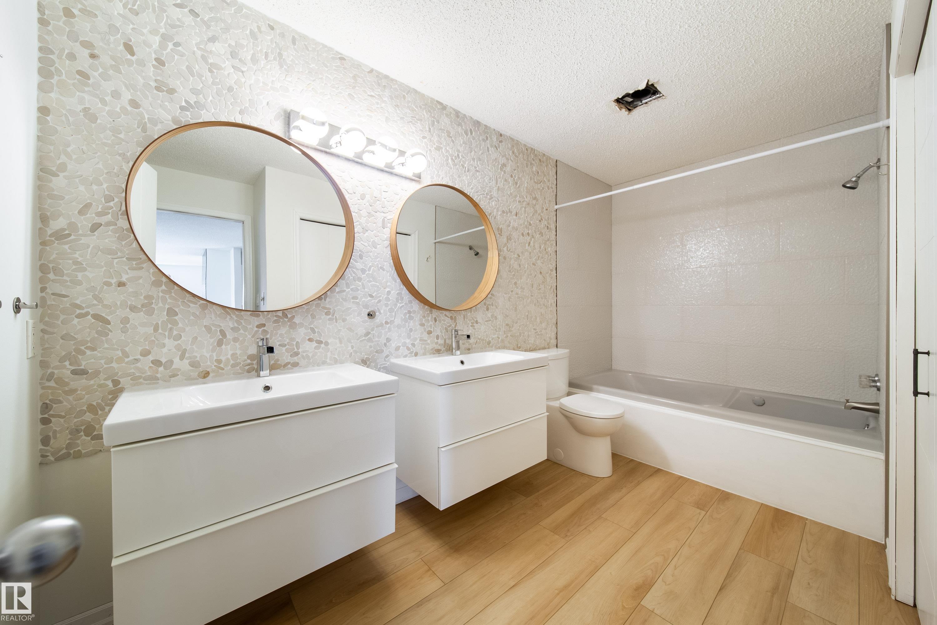 Photo 20 at 302 - 9138 83 Avenue NW, Bonnie Doon, Edmonton